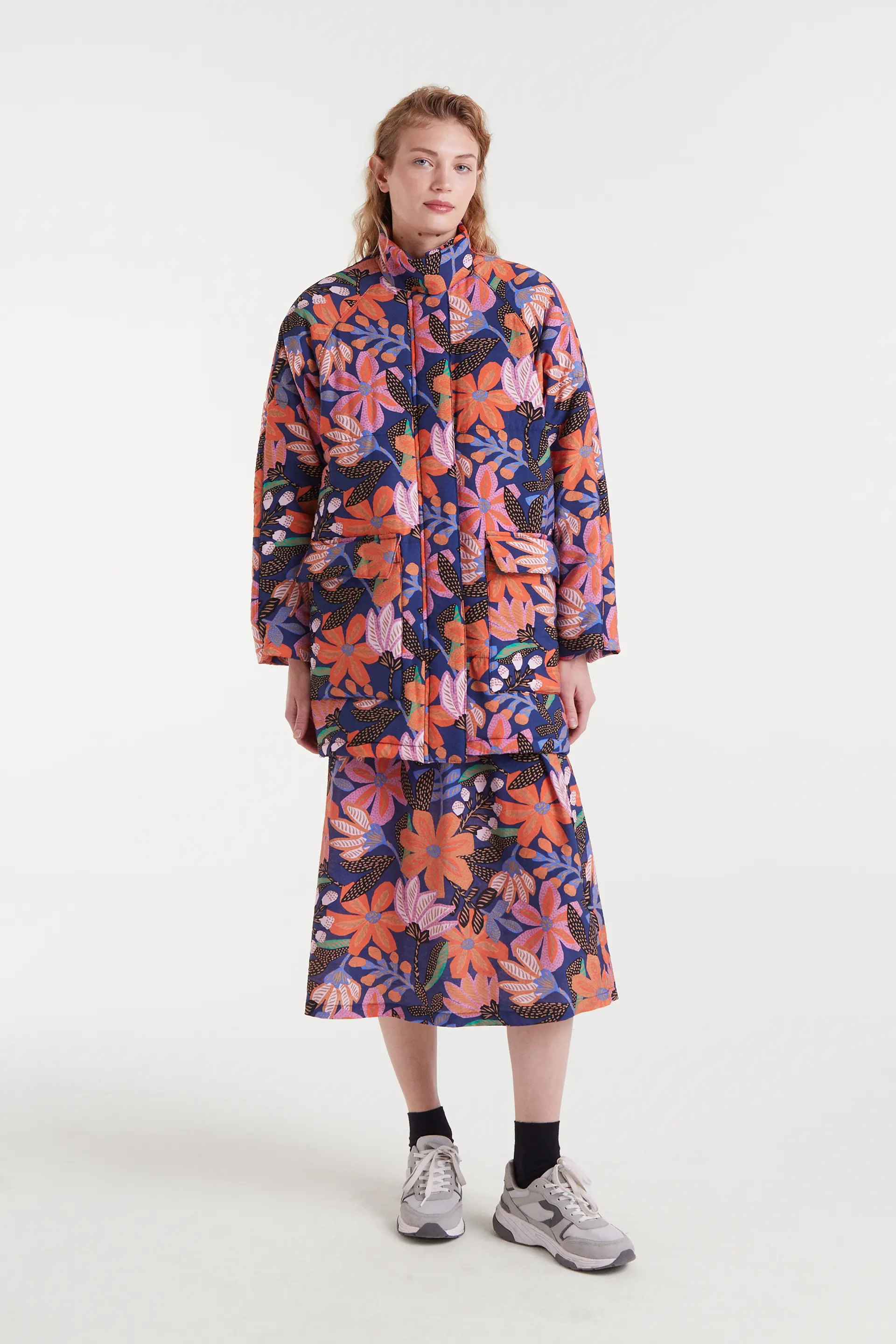 Abrigo con estampado Tigerlily