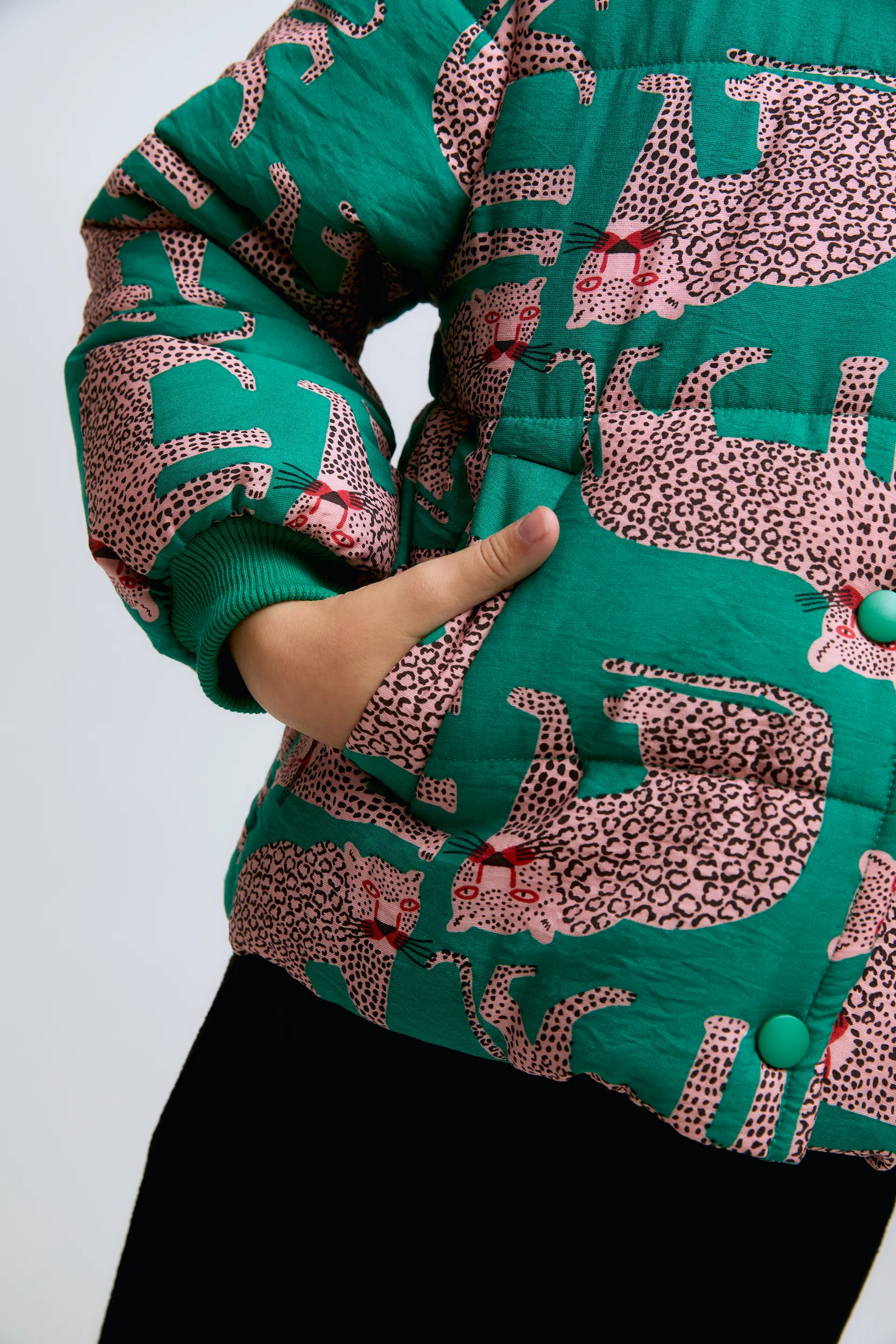 Abrigo de niña acolchado con estampado Onca - Image 3