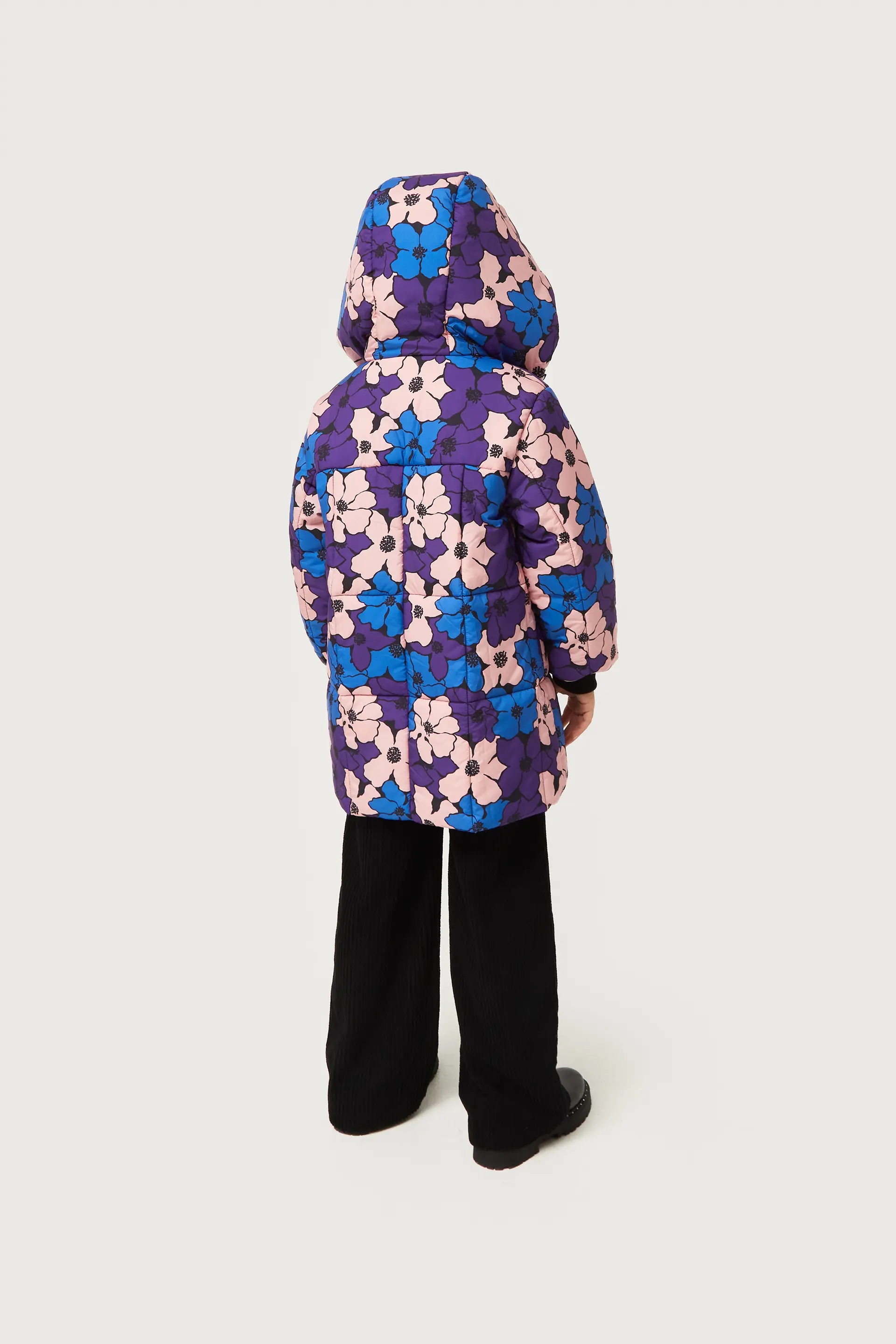Abrigo de niña acolchado estampado flores azules - Image 3