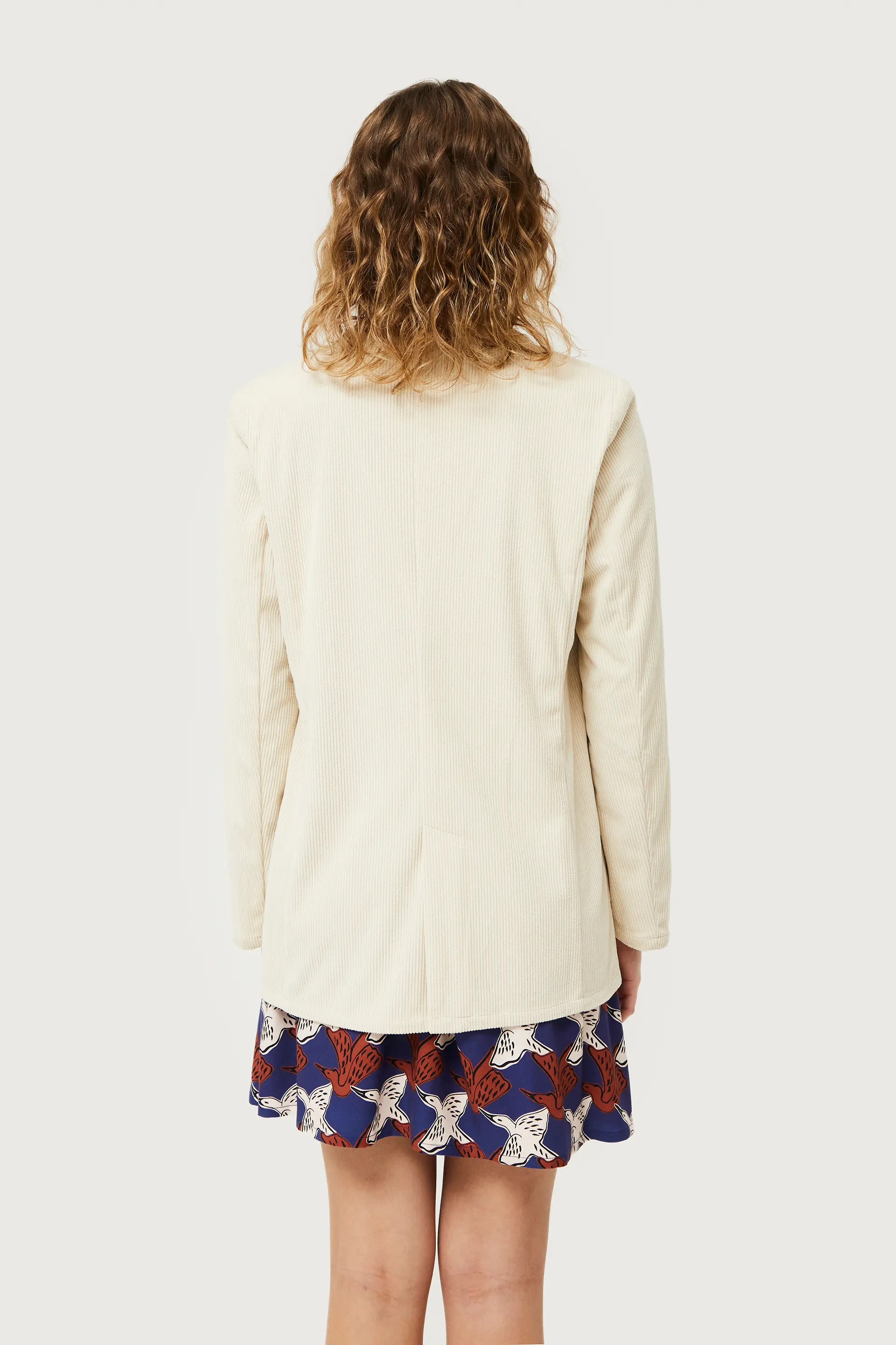 Blazer de pana blanco - Image 5