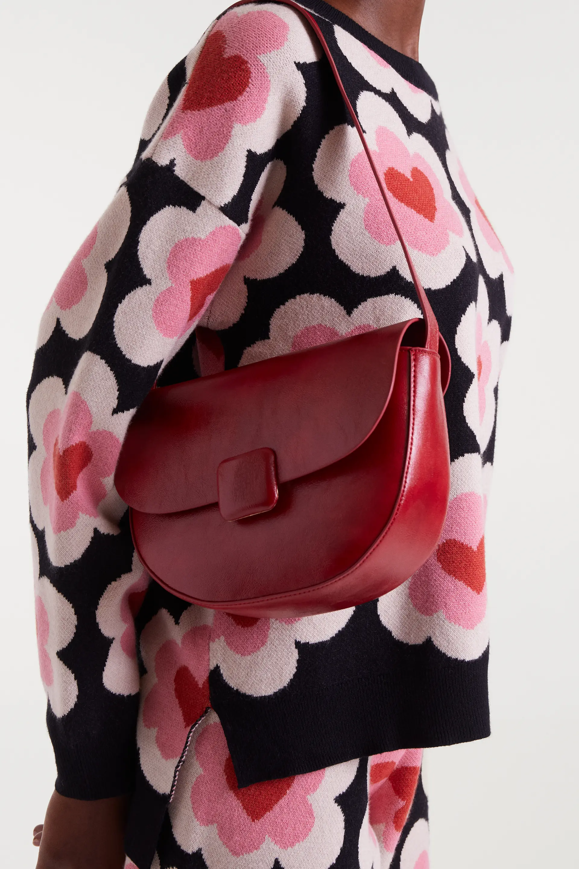 Bolso de hombro con piel sintética rojo