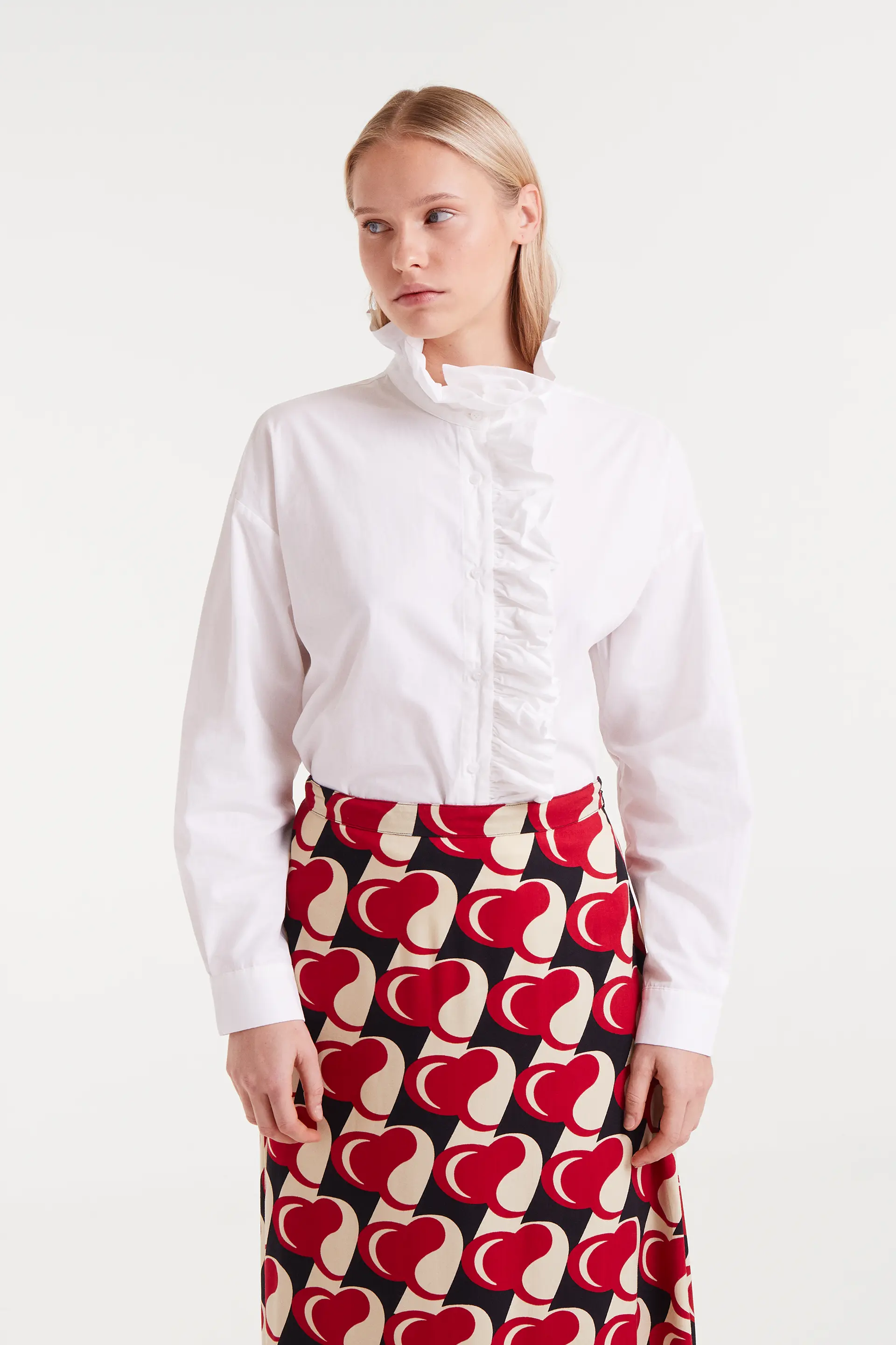 Camisa 100% algodón con volantes blanca