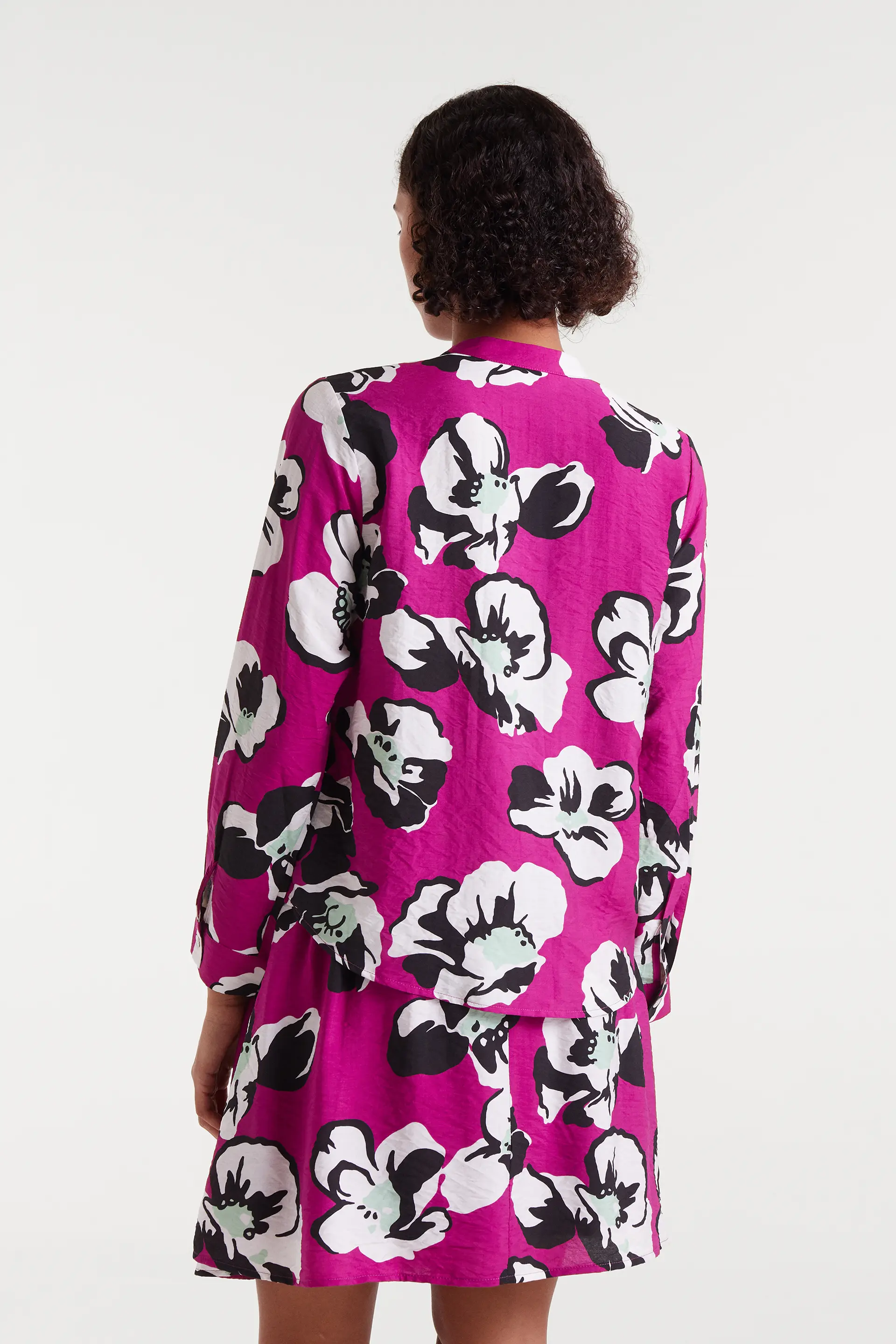 Camisa con estampado Vivid Viola - Image 3