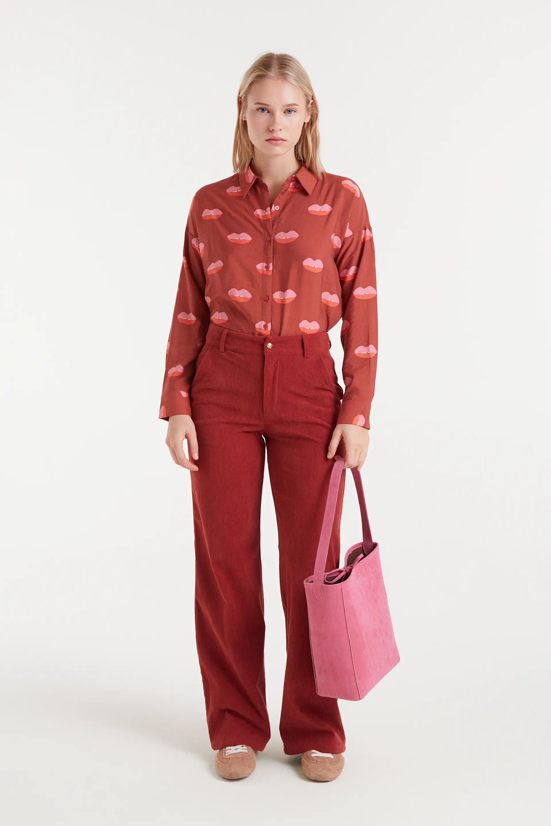 Camisa crepé ligero con estampado lips - Image 6