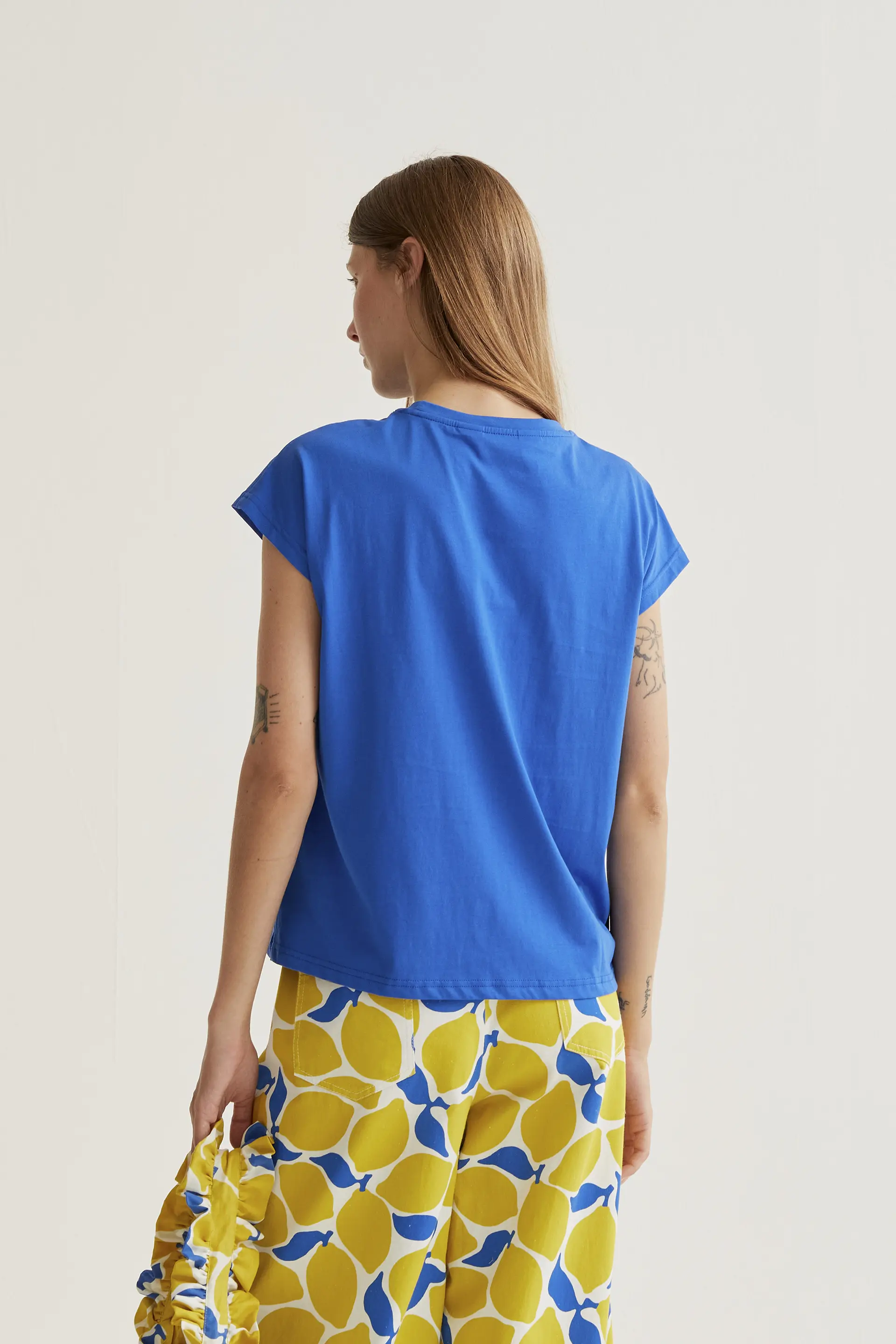 Camiseta básica 100% algodón azul - Image 3