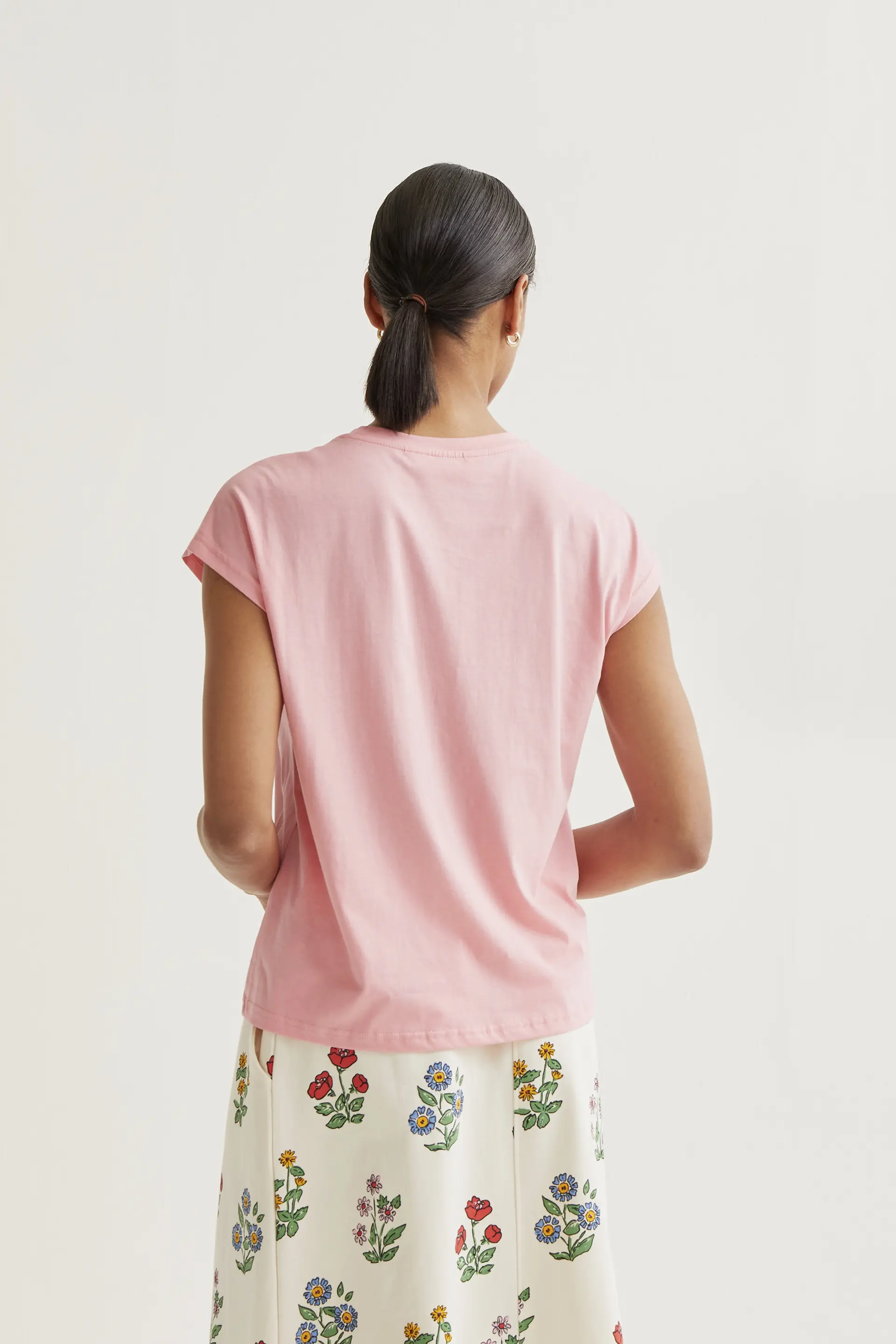Camiseta básica 100% algodón rosa - Image 3