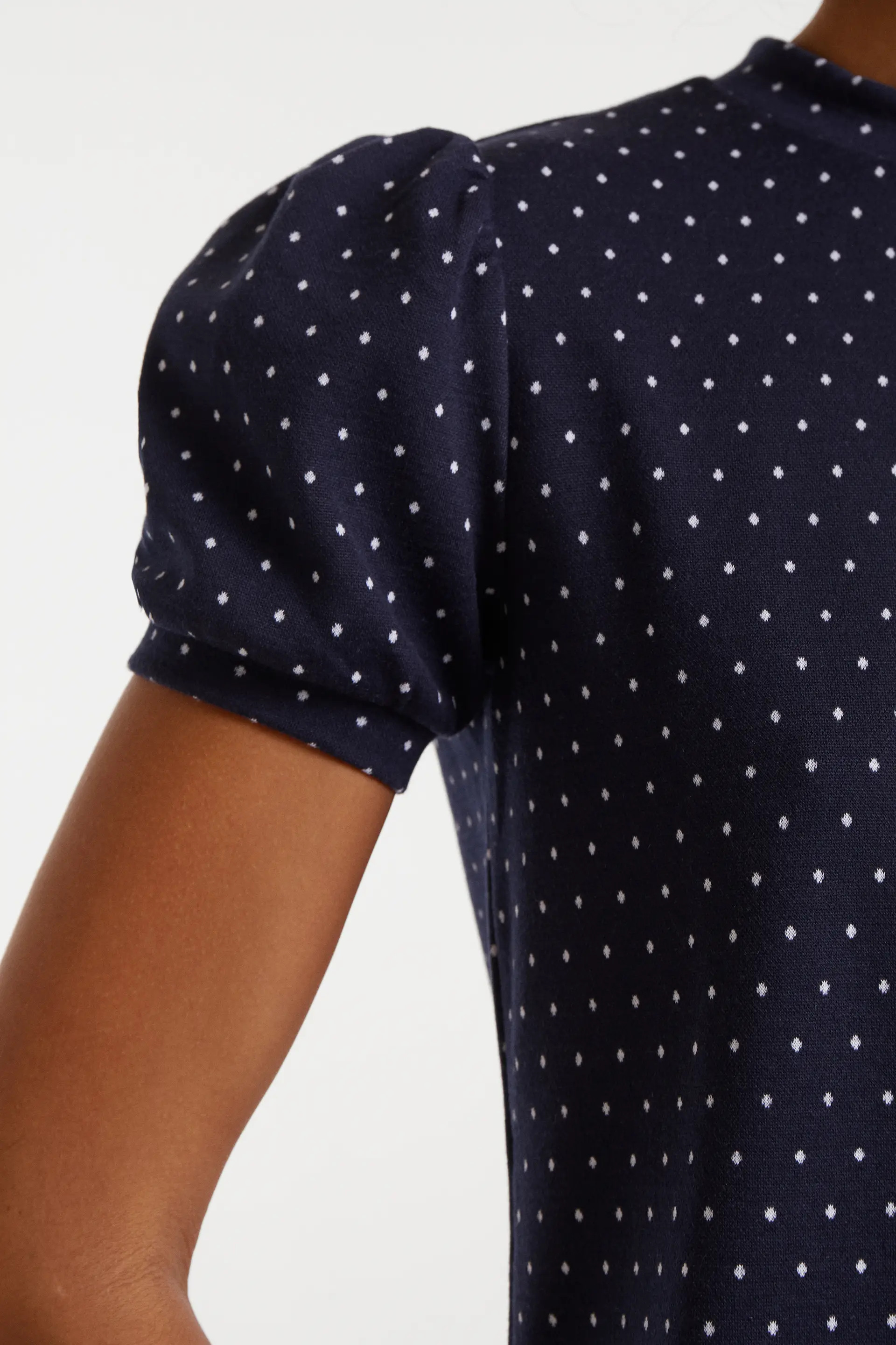 Camiseta jacquard con estampado Super Mini Dots - Image 4