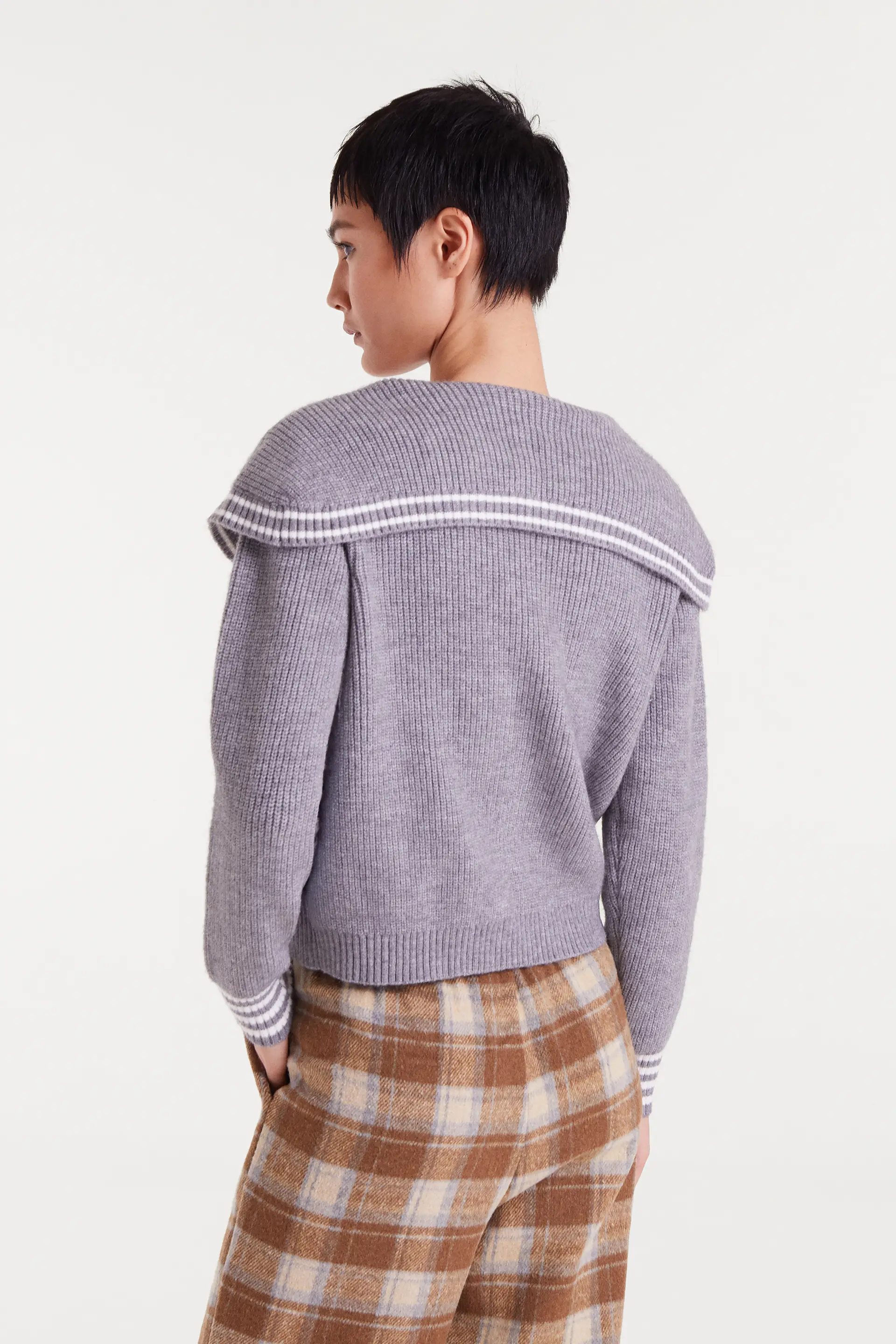 Cárdigan cuello marinero gris - Image 3