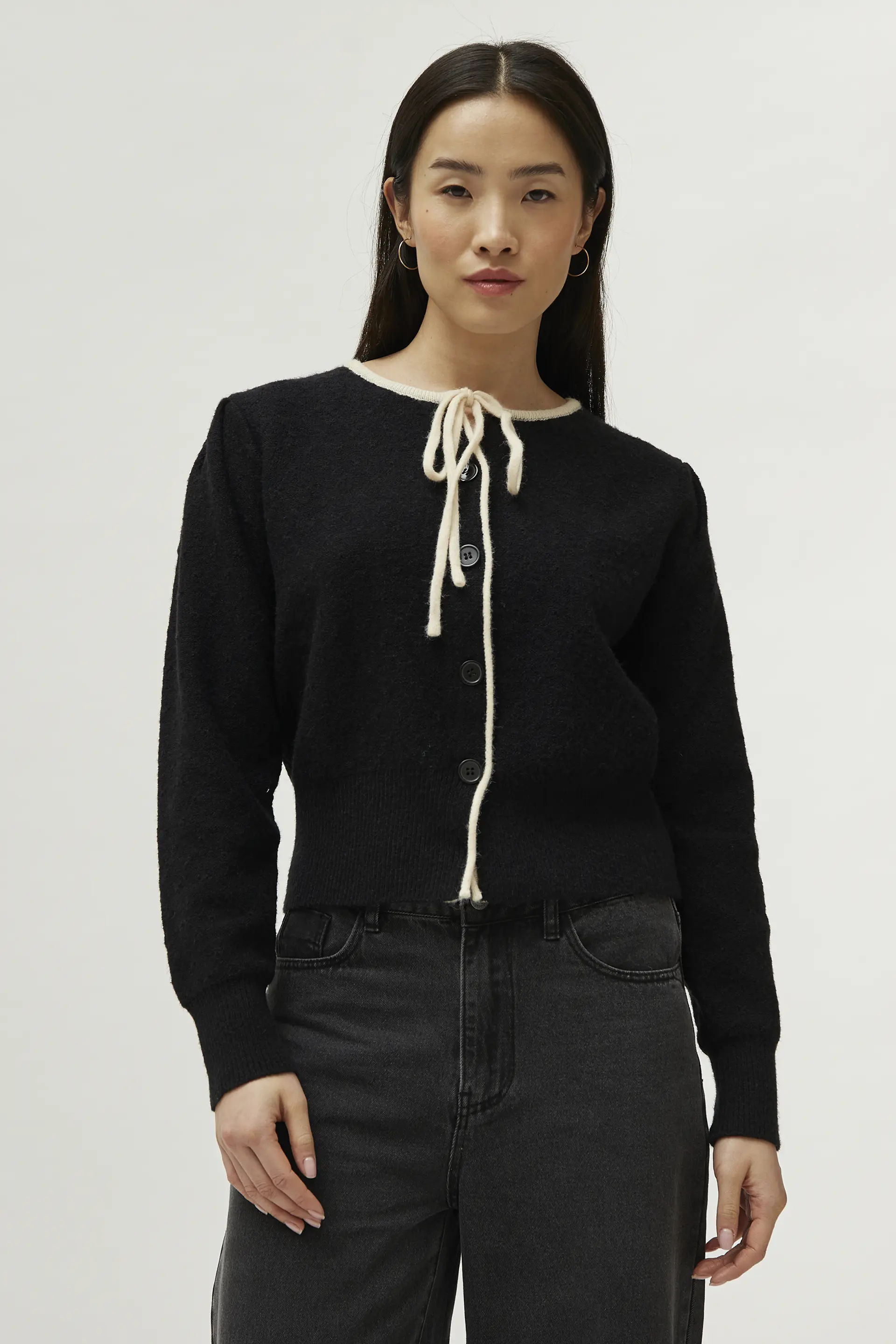 Cárdigan de punto lazada negro - Image 3
