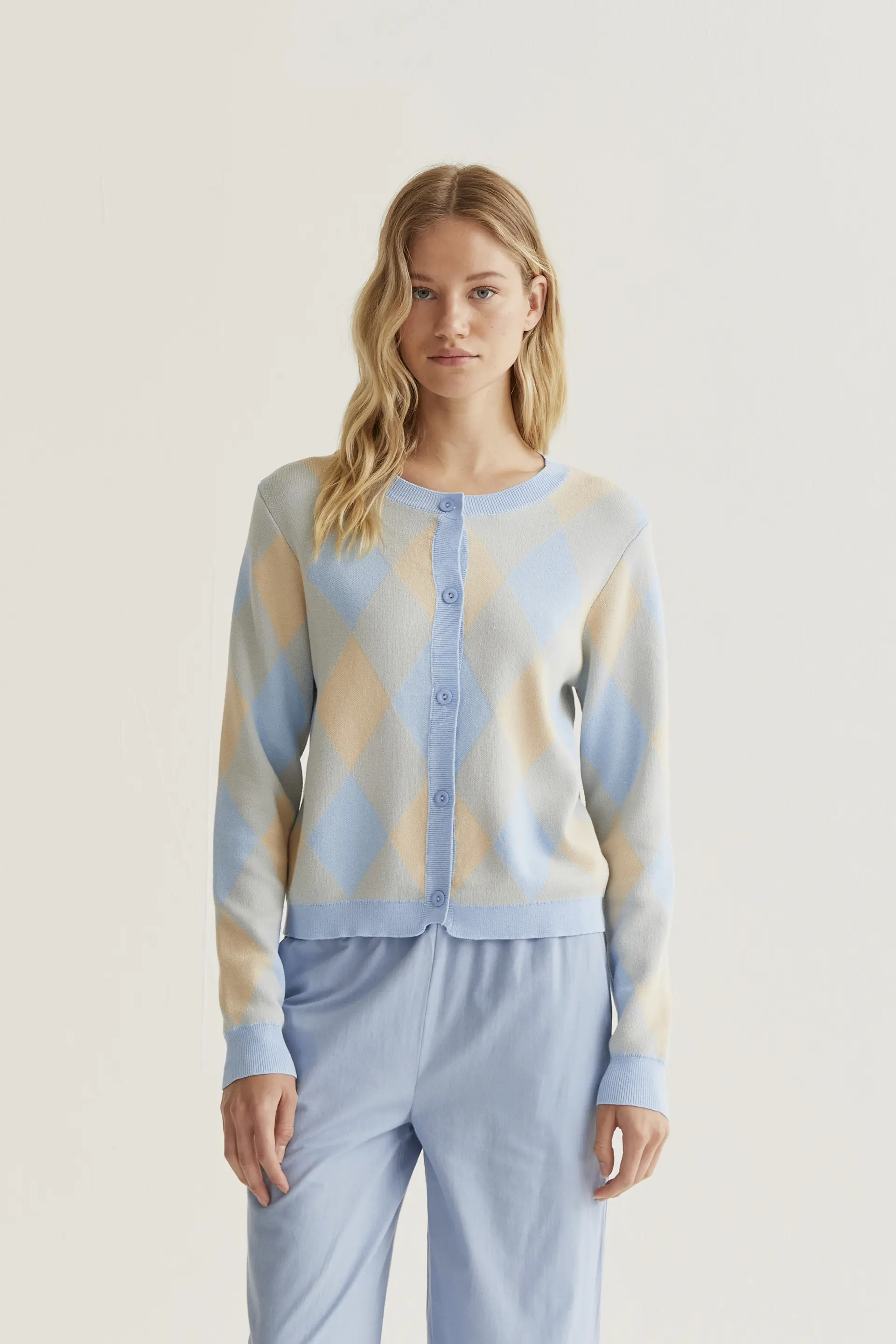 Cárdigan punto con estampado rombos azul