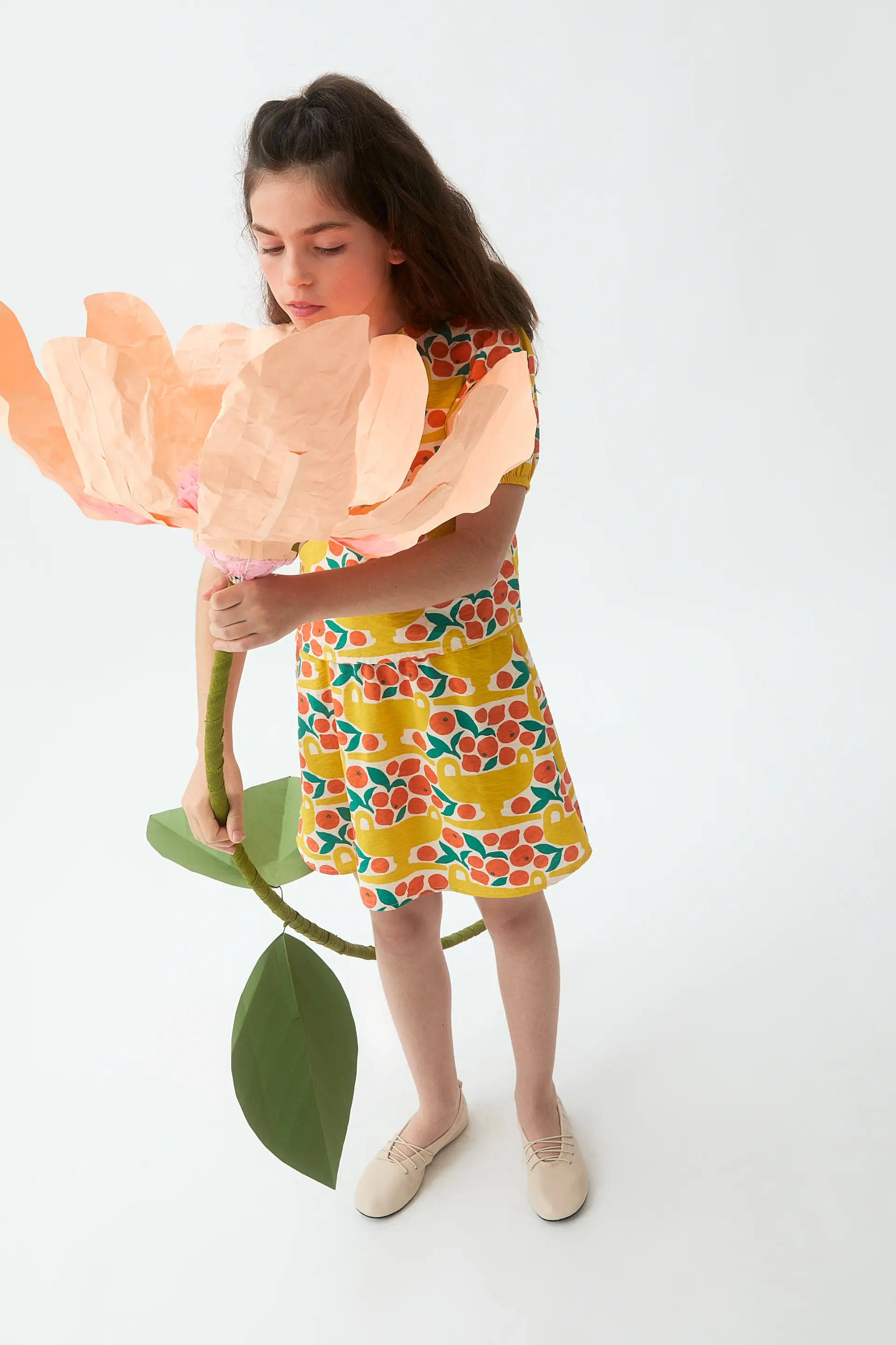 Falda corta de niña con estampado Citrus - Image 4