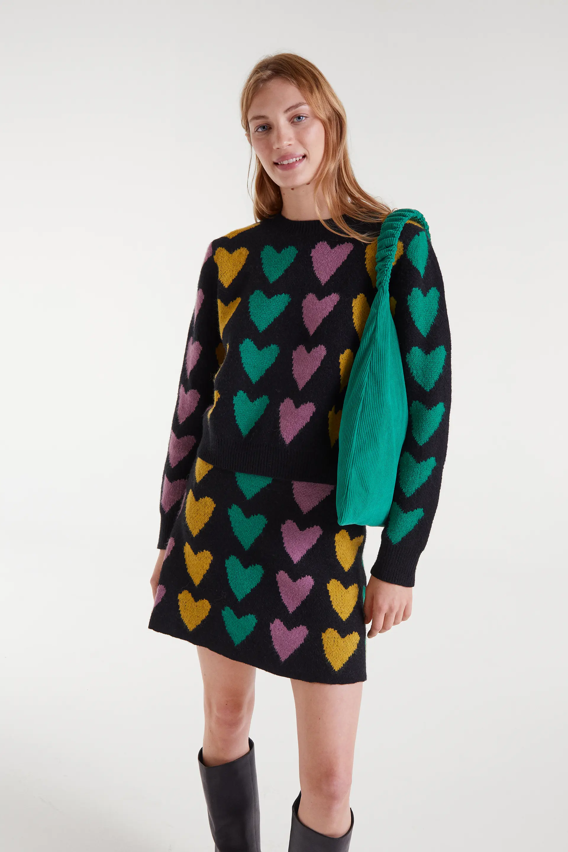Falda corta punto jacquard con estampado cupido lines - Image 6