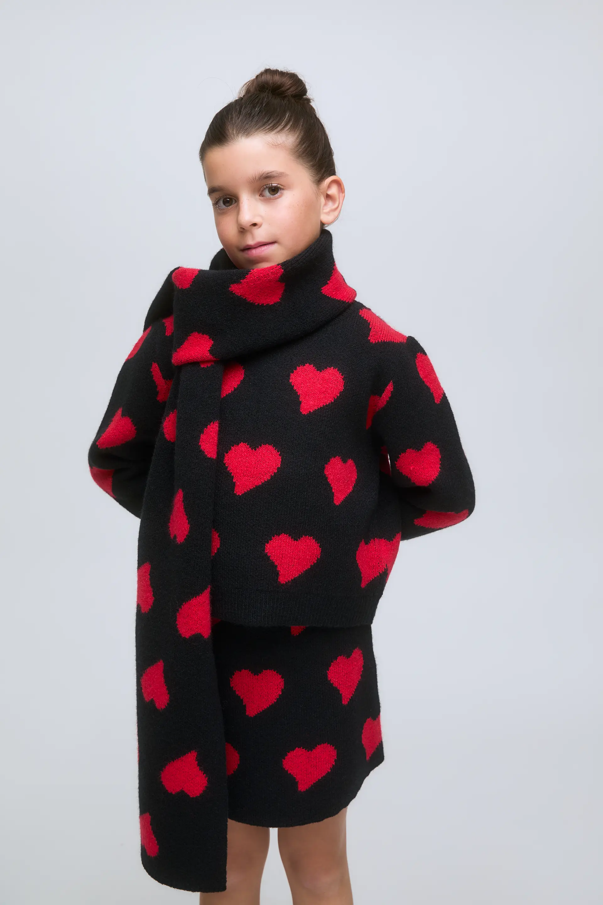 Falda de punto negra con corazones rojos Heart Attack. - Image 4