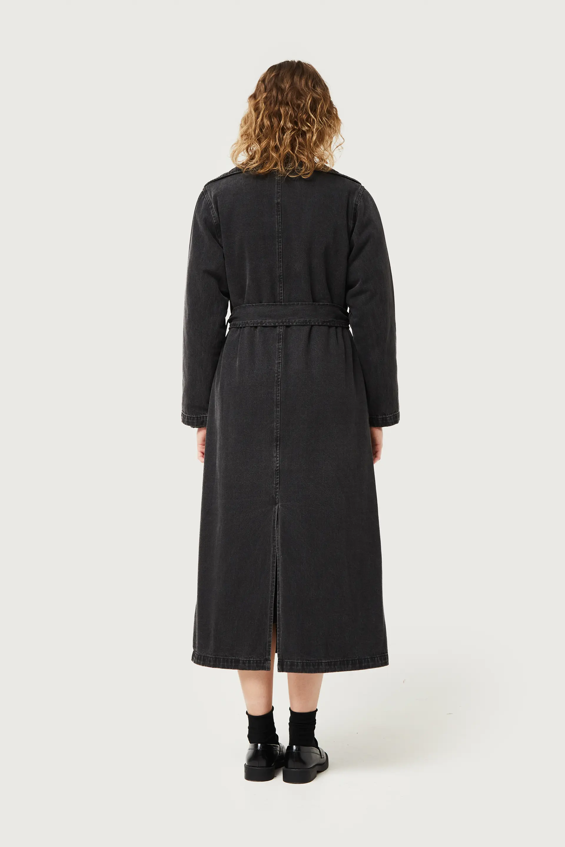 Gabardina midi vaquera negra - Image 5
