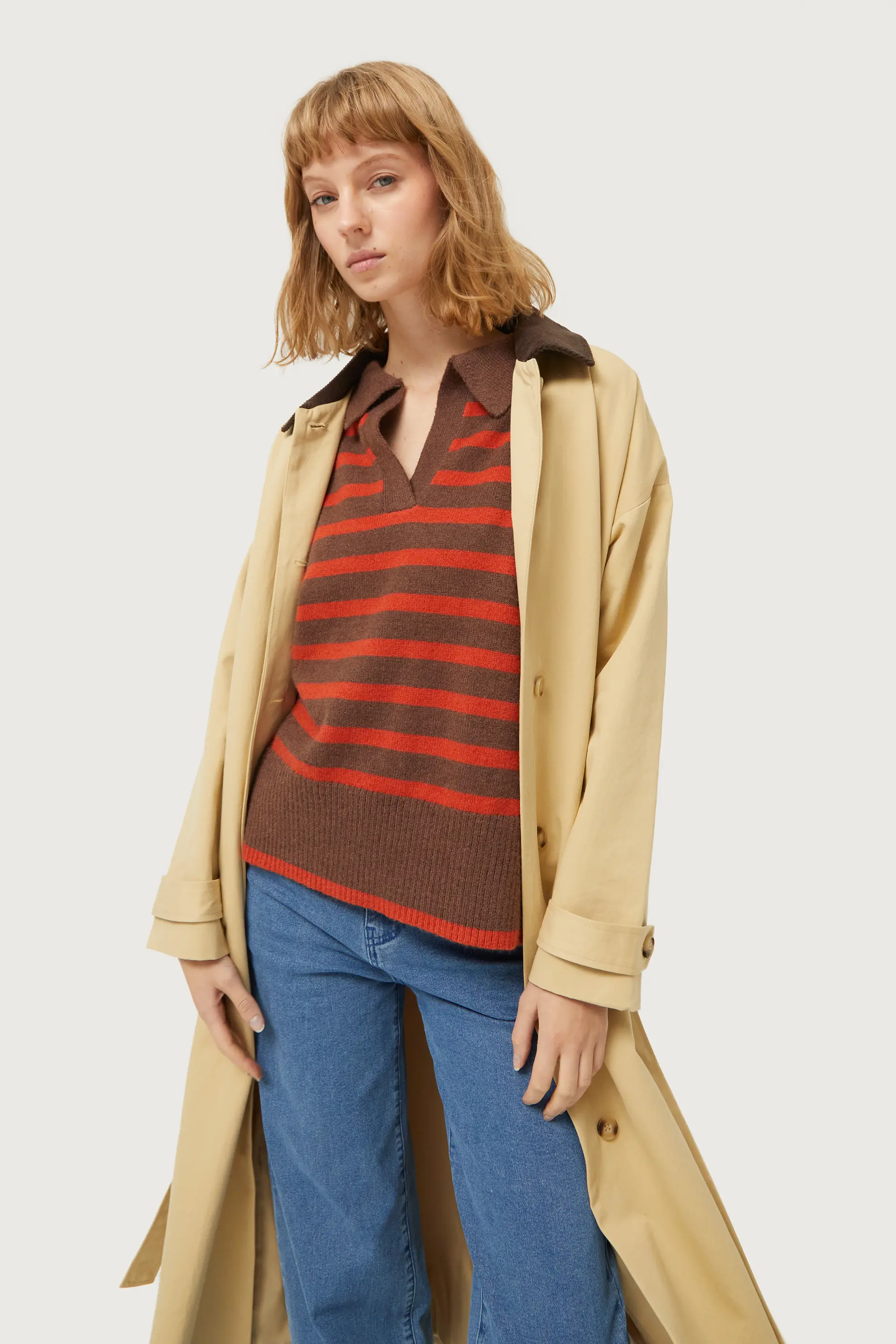 Jersey con cuello polo rayas marrones - Image 4
