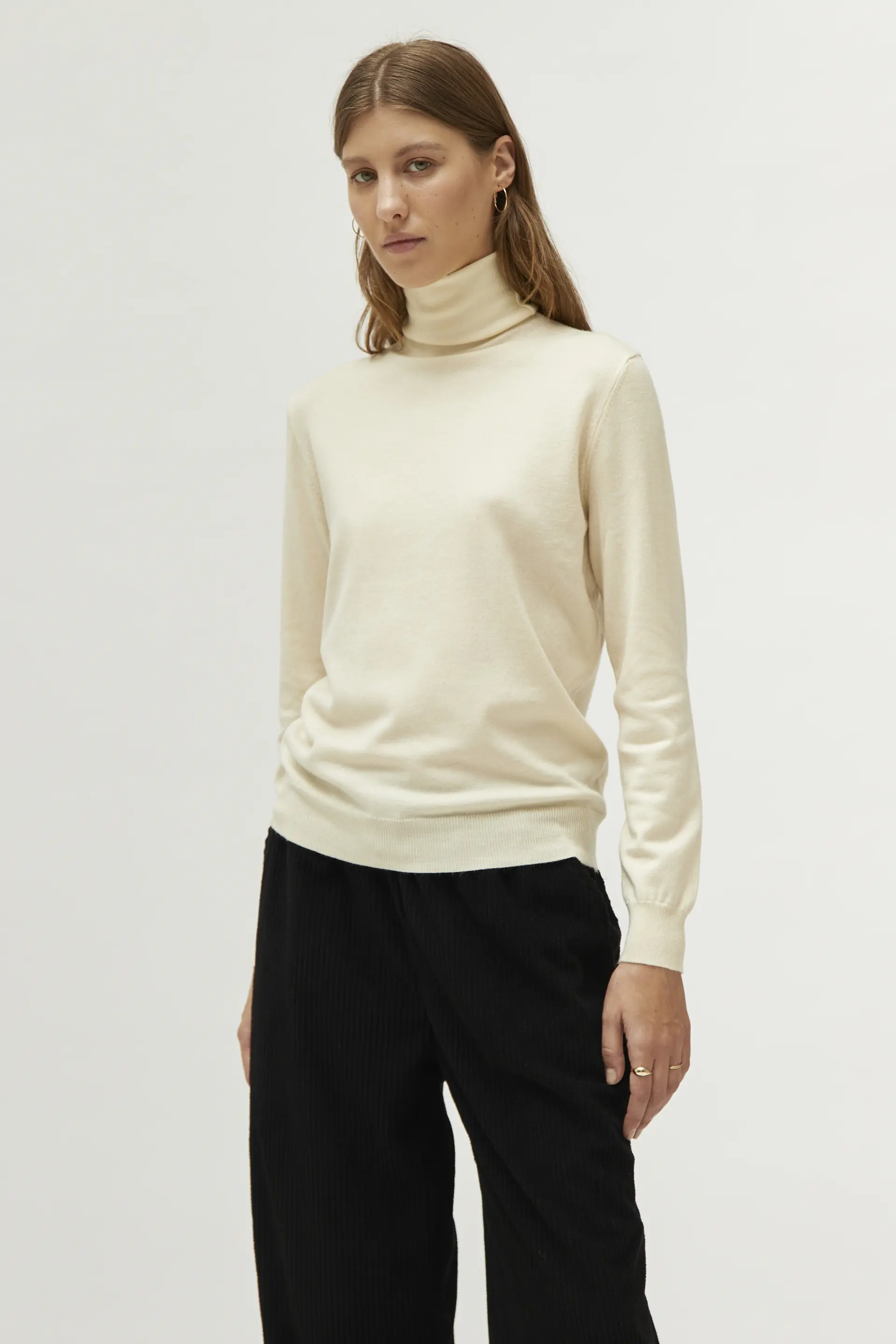 Jersey cuello alto blanco - Image 3