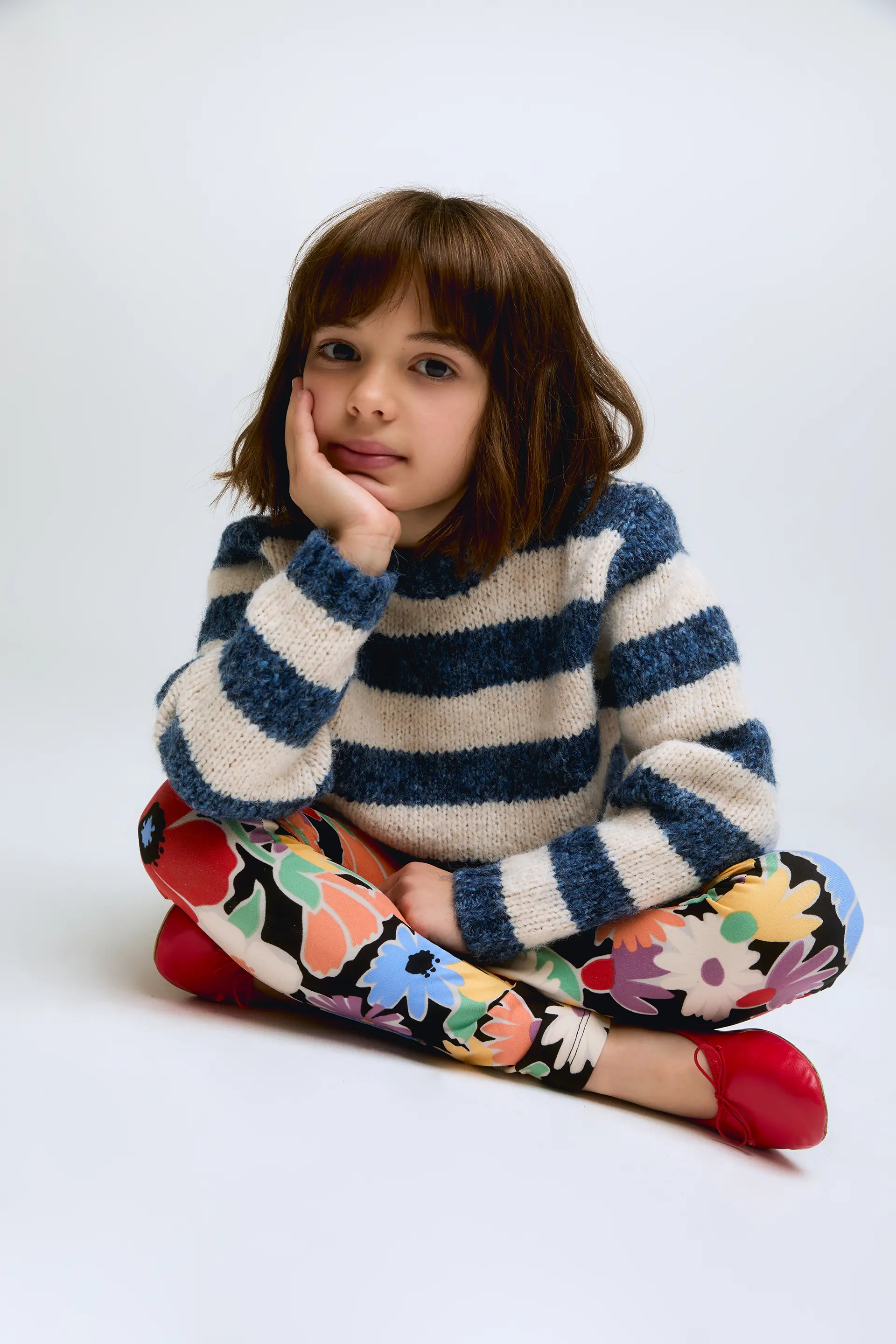 Jersey de niña de punto rayas blancas y azules - Image 4