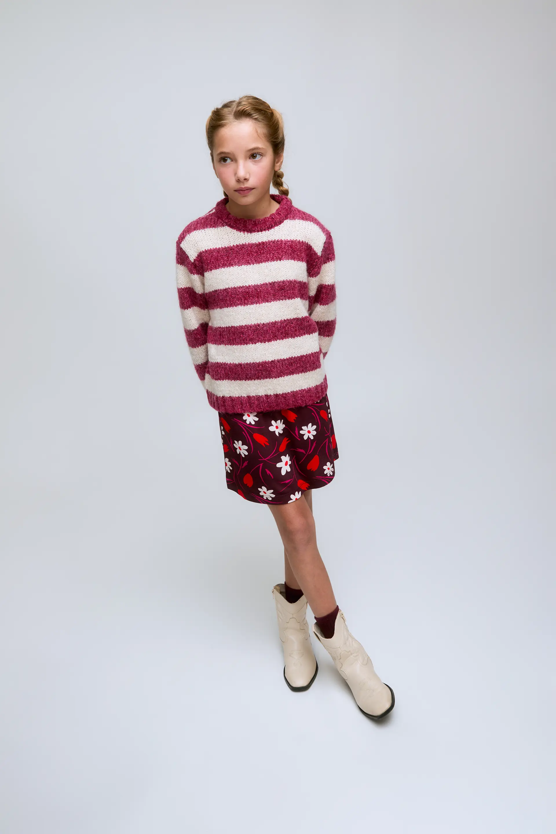 Jersey de niña de punto rayas blancas y fucsias - Image 4