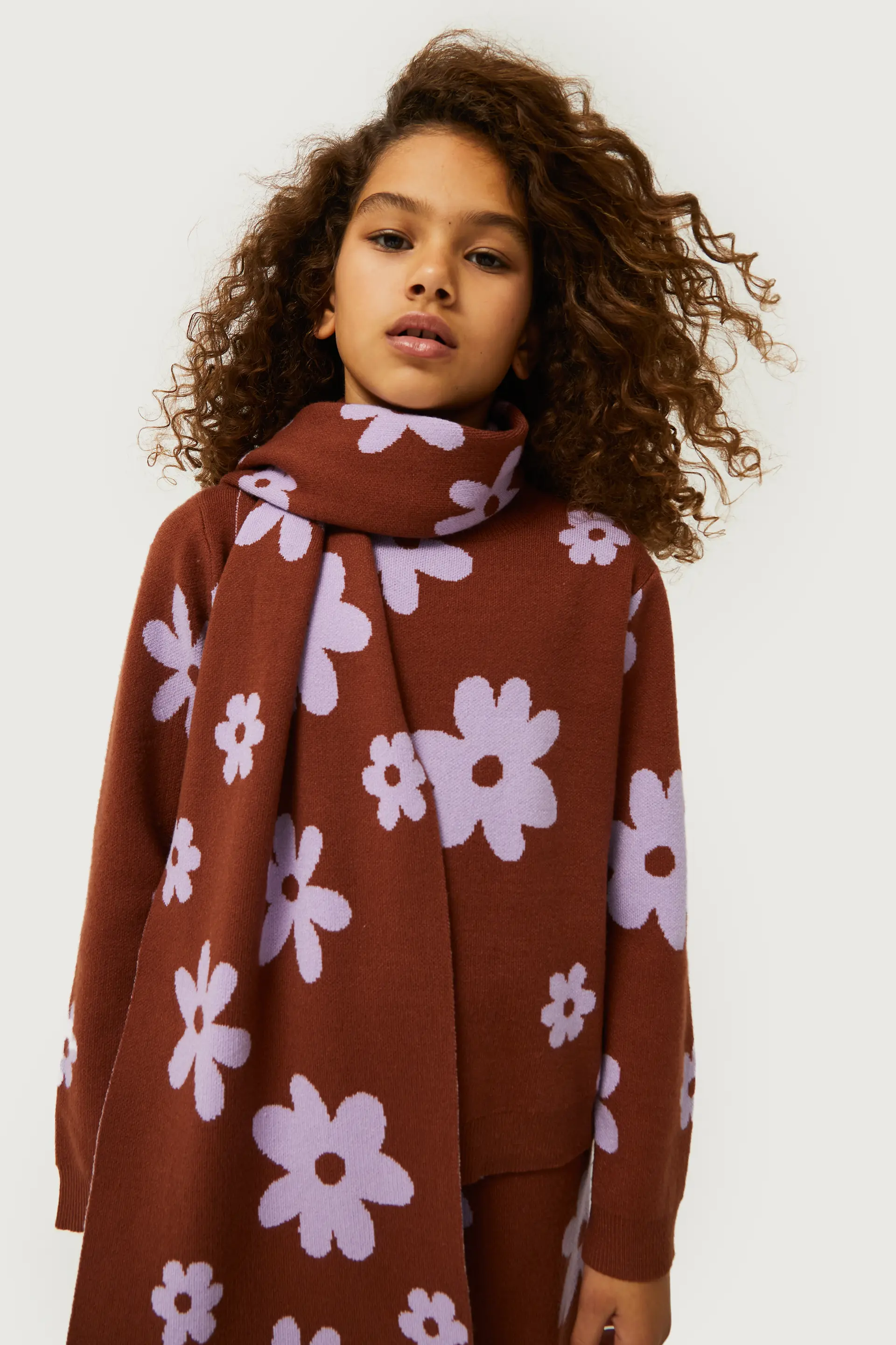 Jersey de niña estampado flores marrón - Image 4