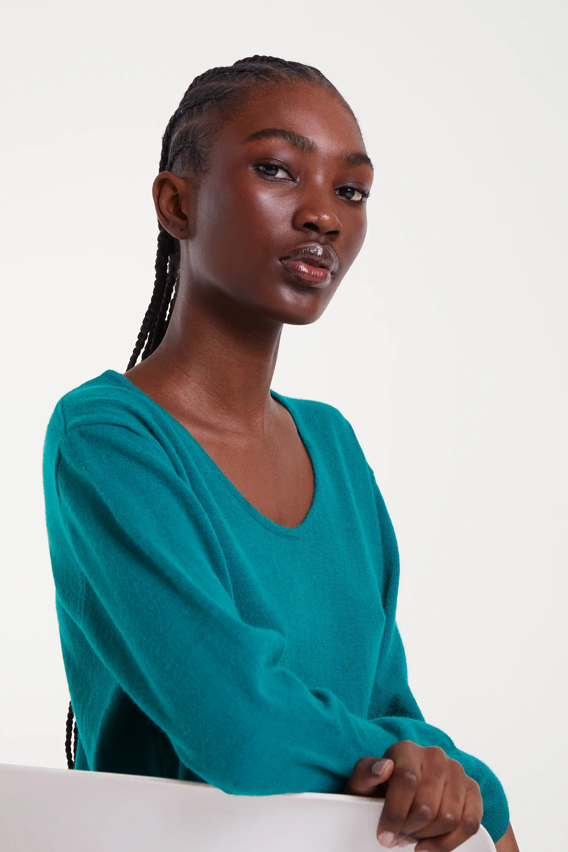 Jersey de punto cuello pico verde - Image 6