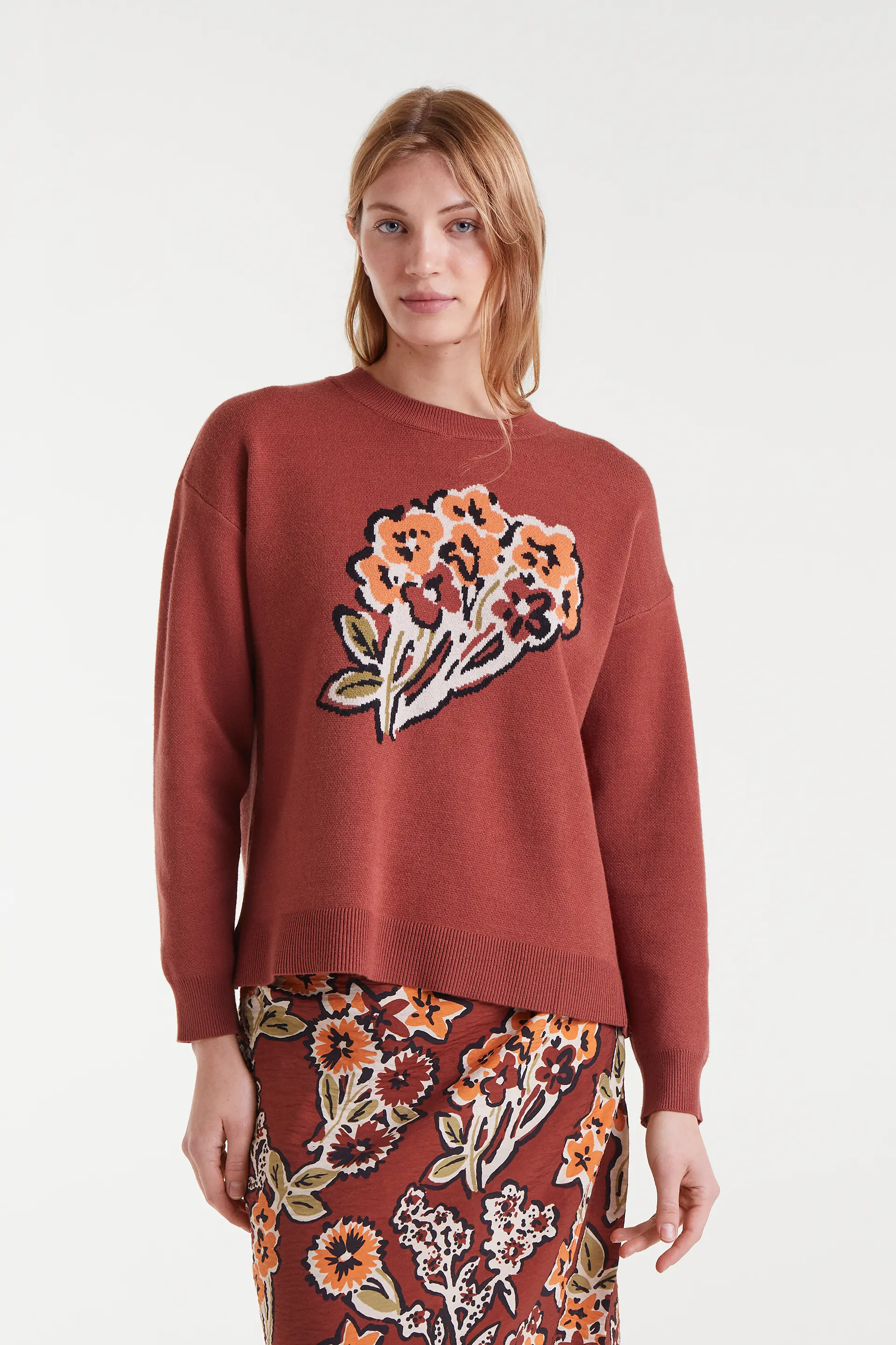 Jersey de punto jacquard con estampado bouquet