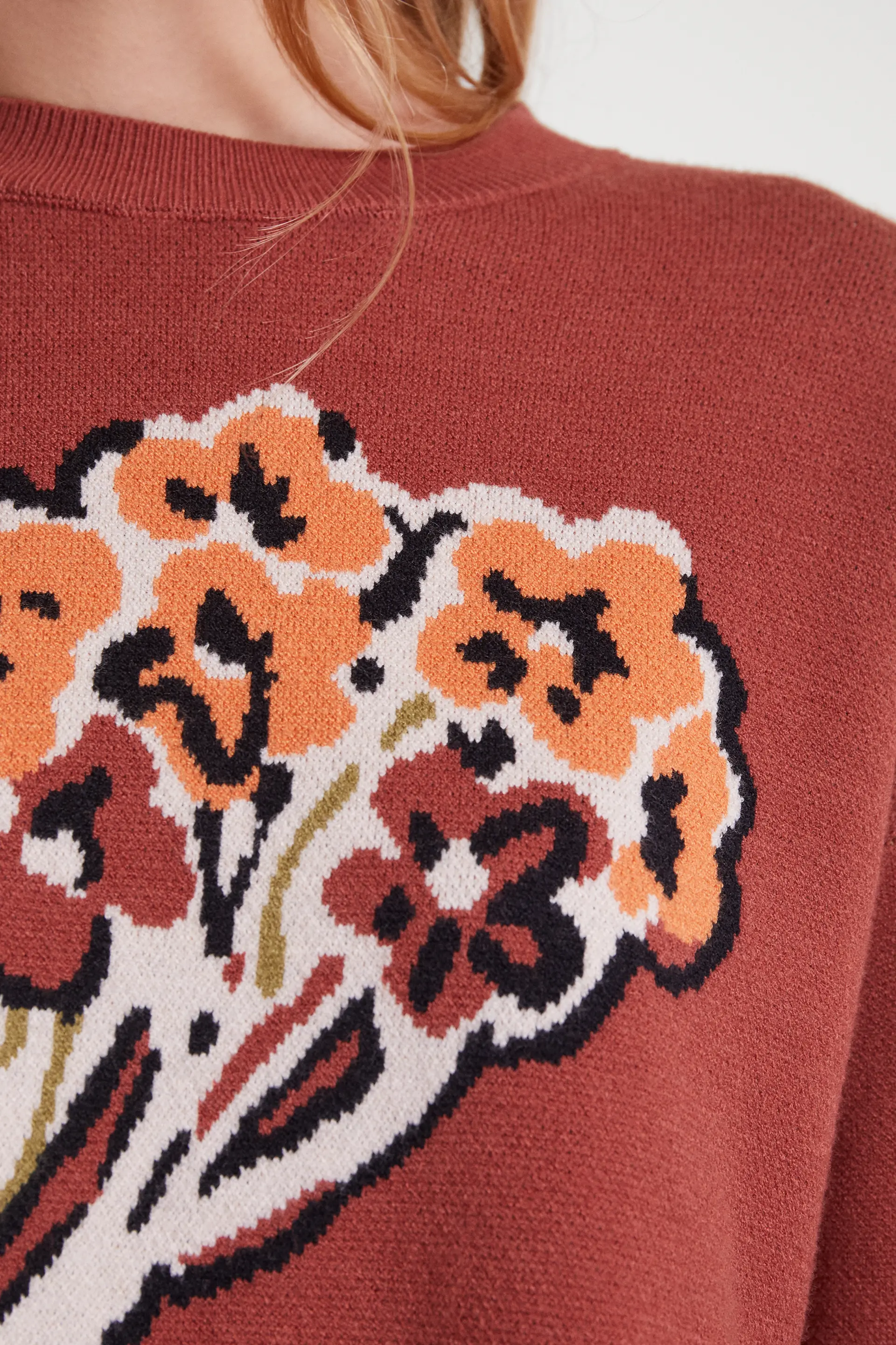 Jersey de punto jacquard con estampado bouquet - Image 4