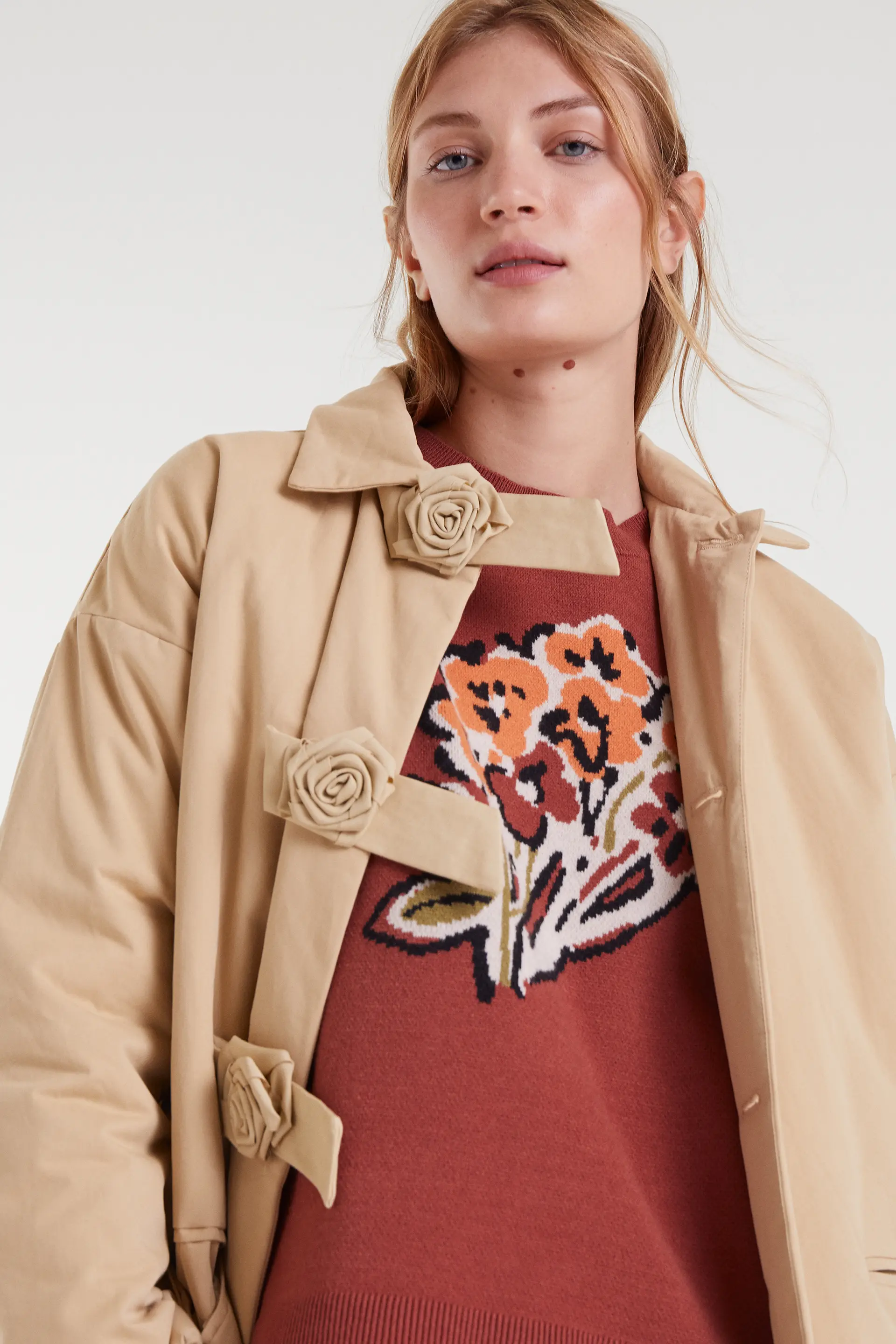 Jersey de punto jacquard con estampado bouquet - Image 6