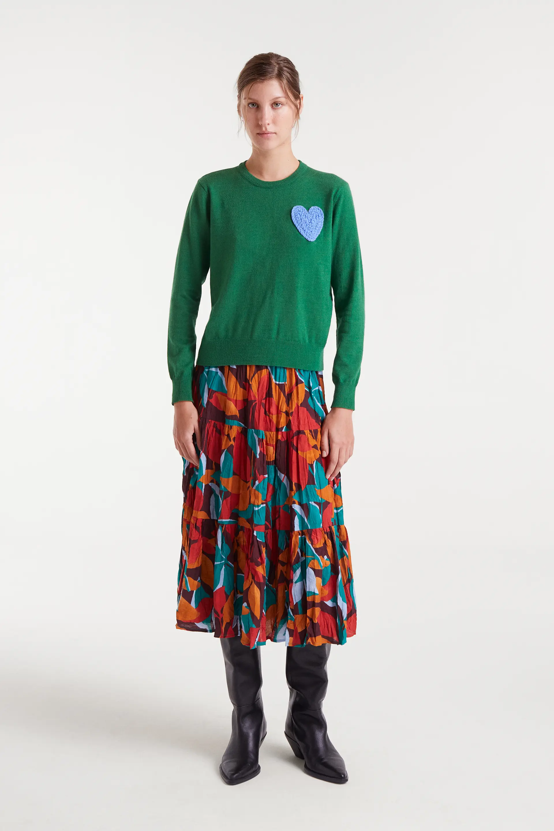 Jersey de punto verde con print de corazón - Image 5