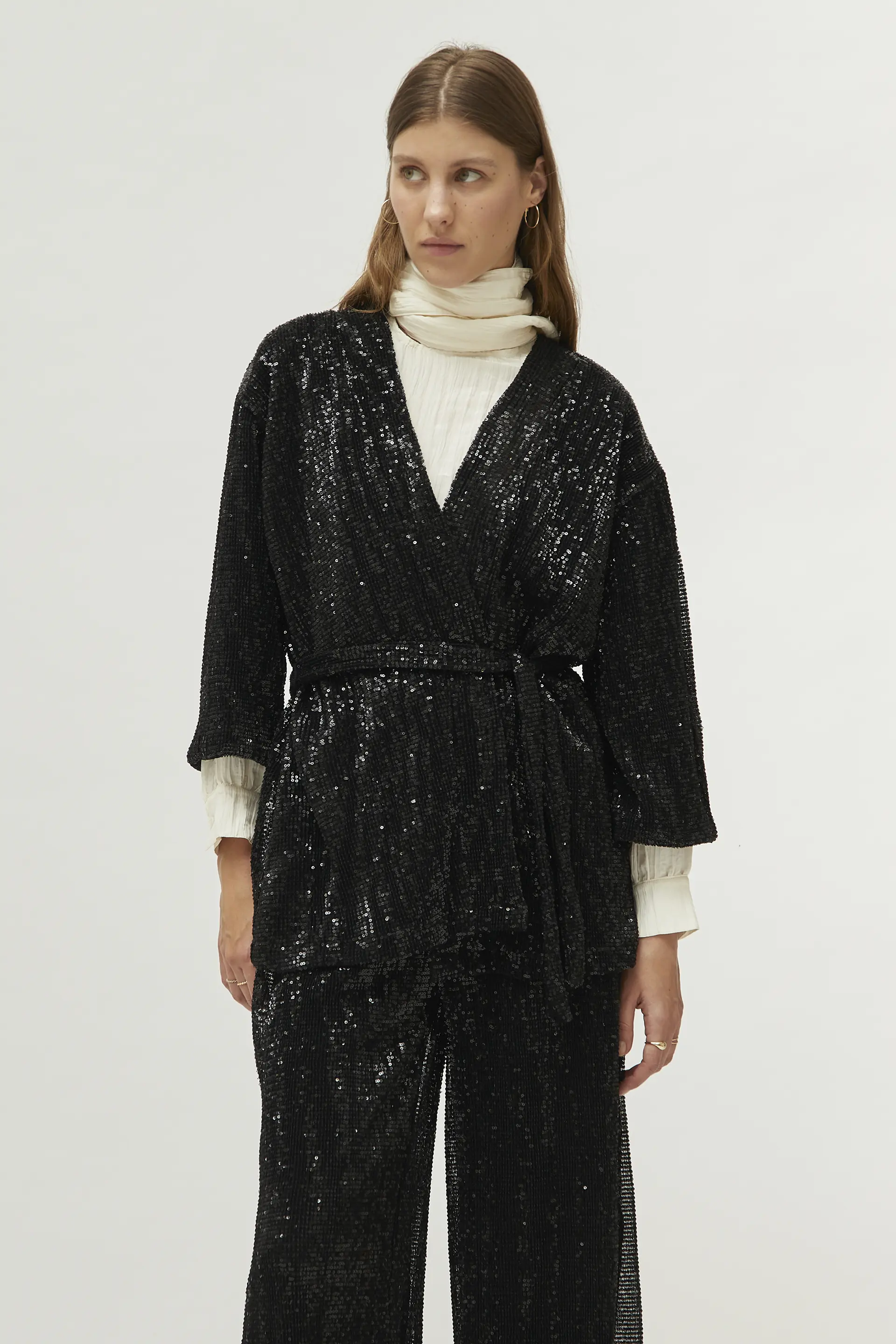 Kimono de lentejuelas negro - Image 3