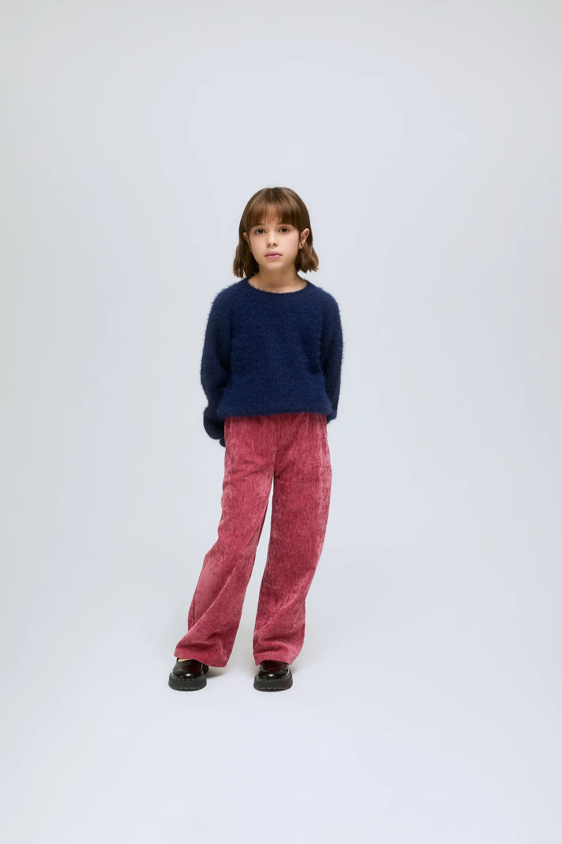 Pantalón ancho de niña de color rosa