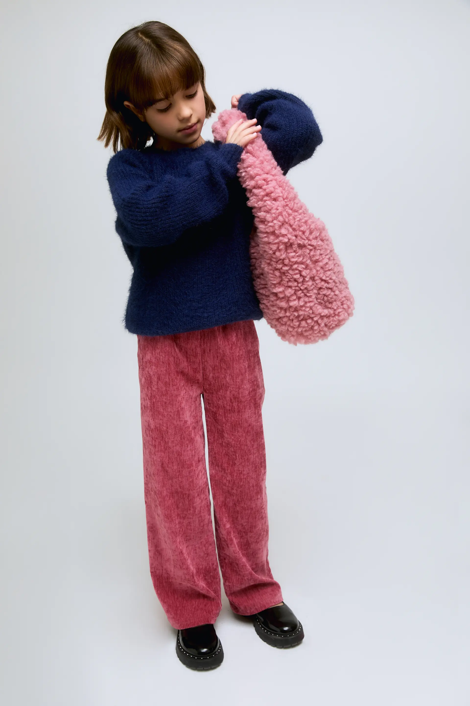 Pantalón ancho de niña de color rosa - Image 4
