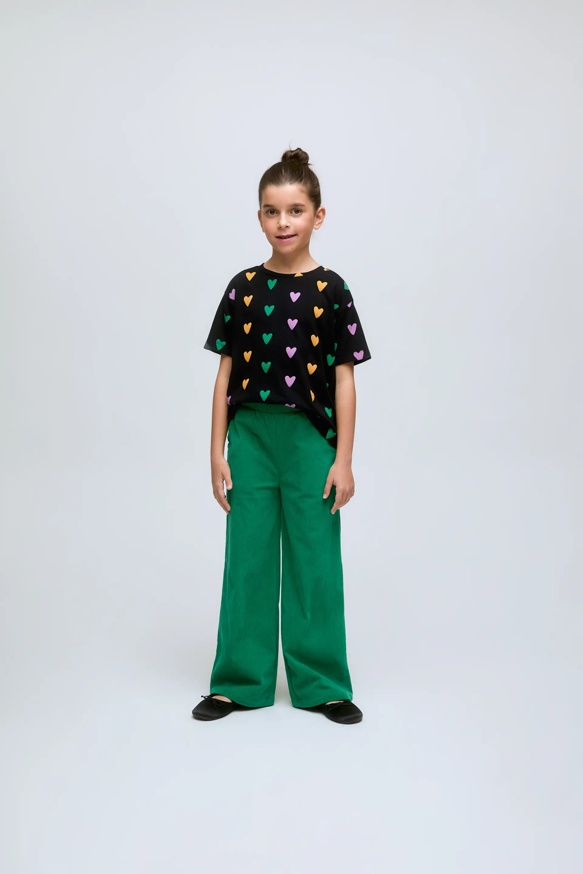 Pantalón de niña de pana verde