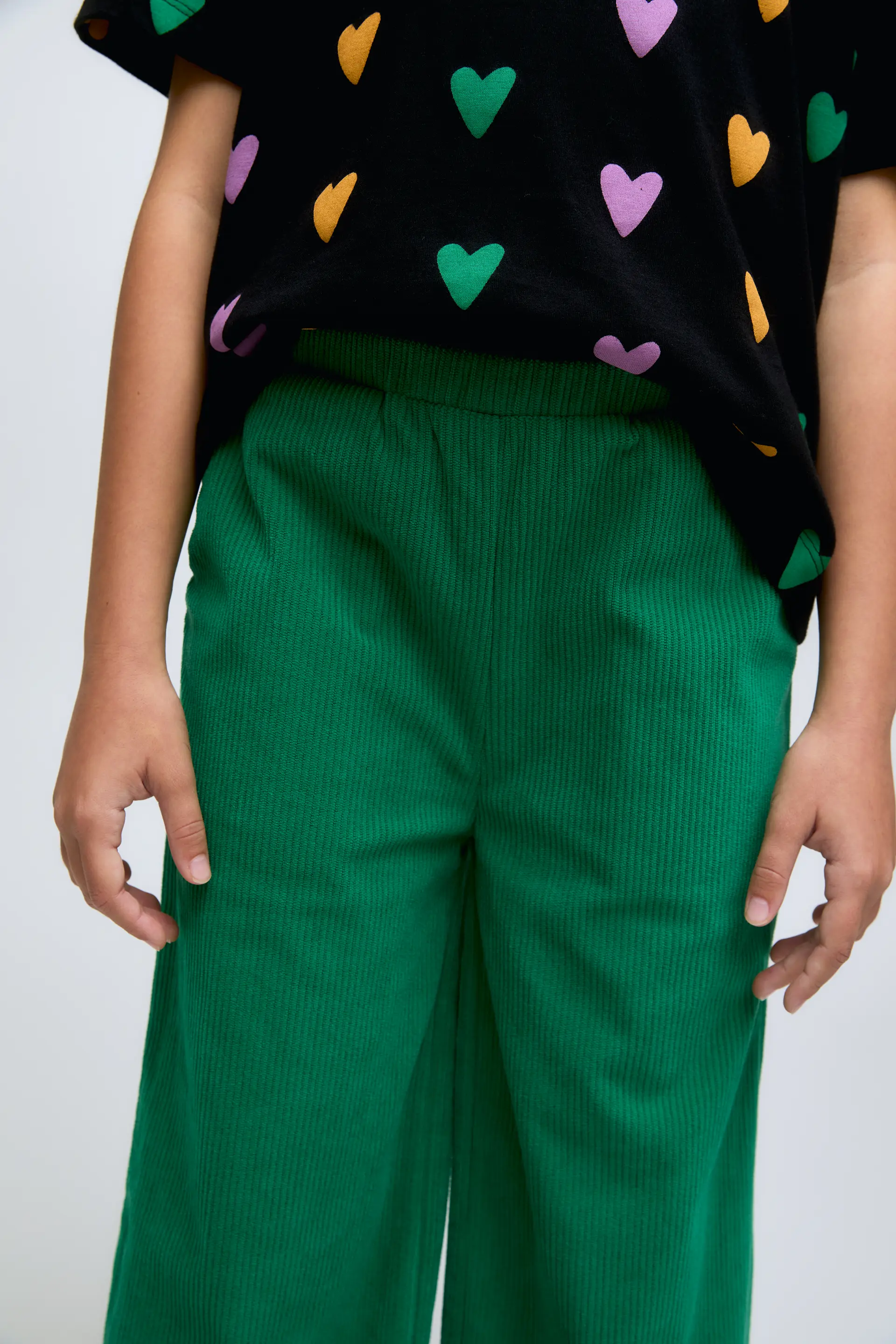 Pantalón de niña de pana verde - Image 3