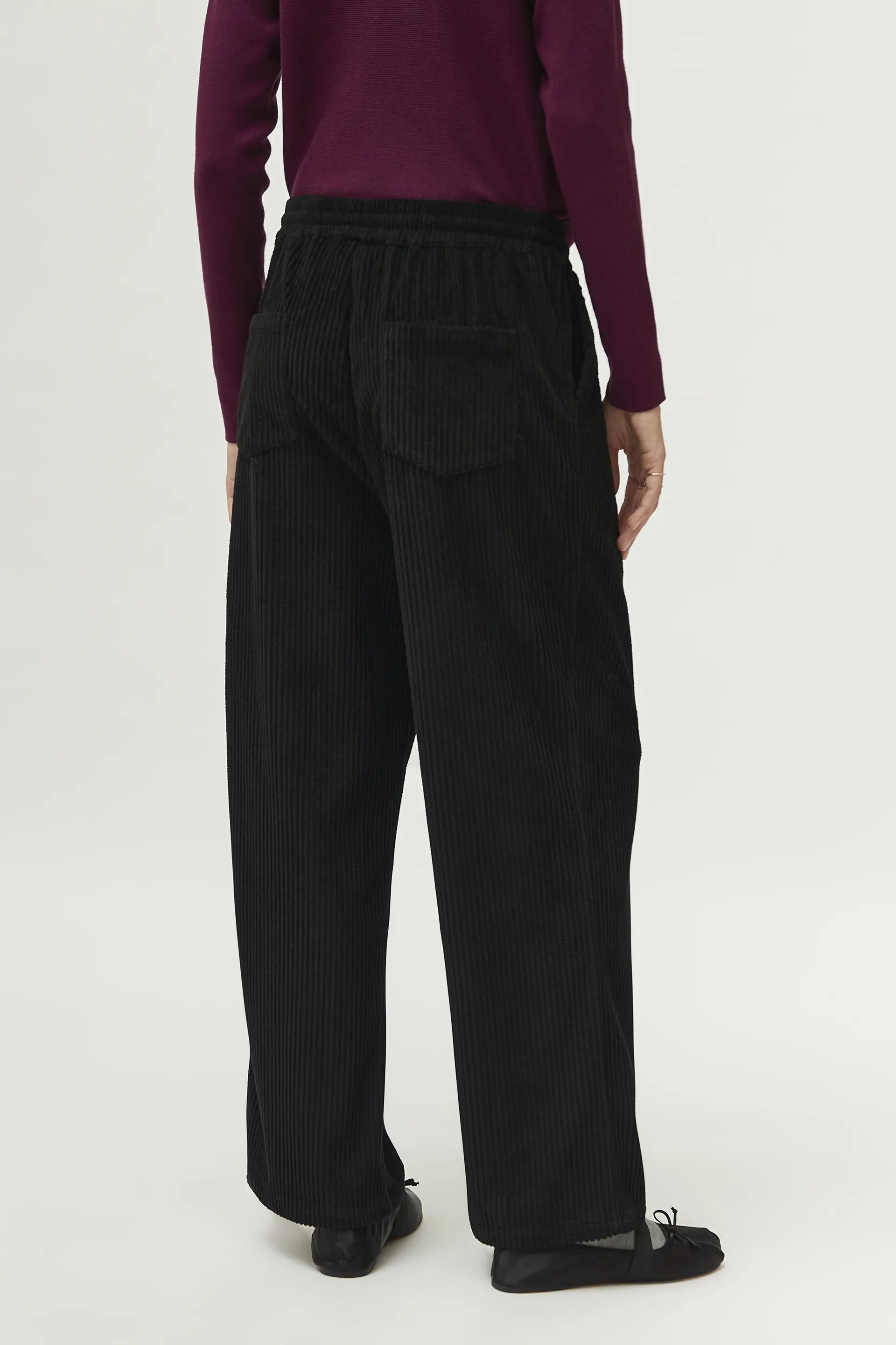 Pantalón de pana cintura elástica negro - Image 5