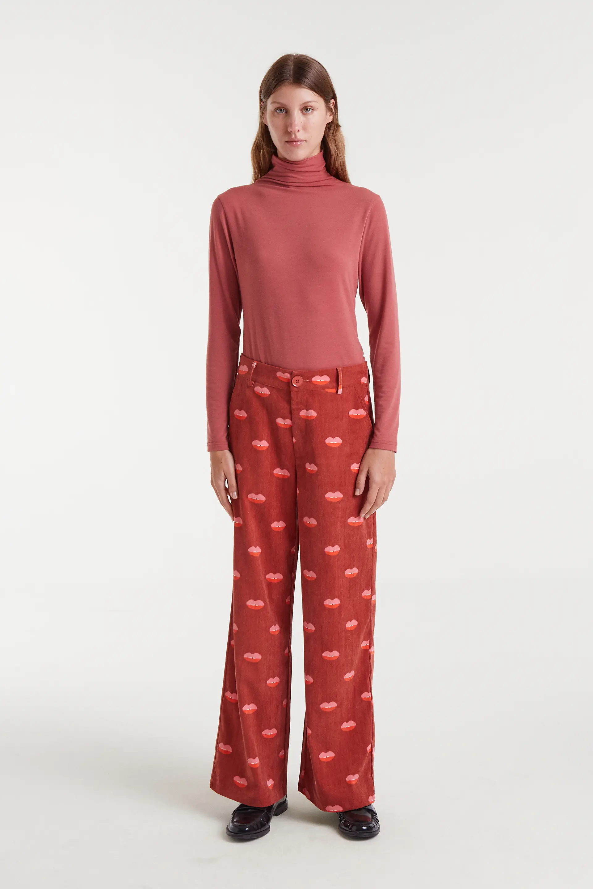 Pantalón de pana estampando Lips - Image 5