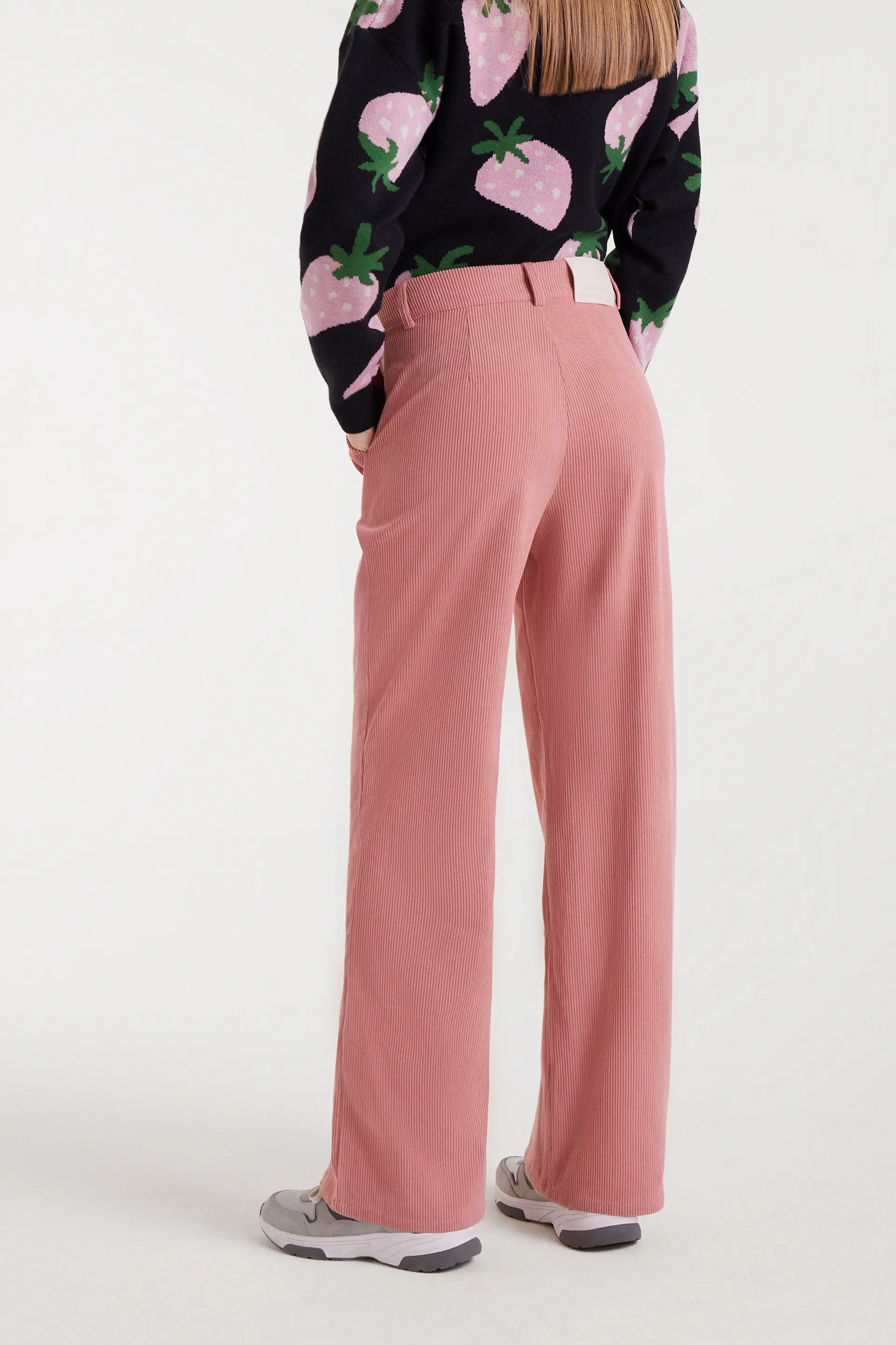 Pantalón de pana rosa - Image 3