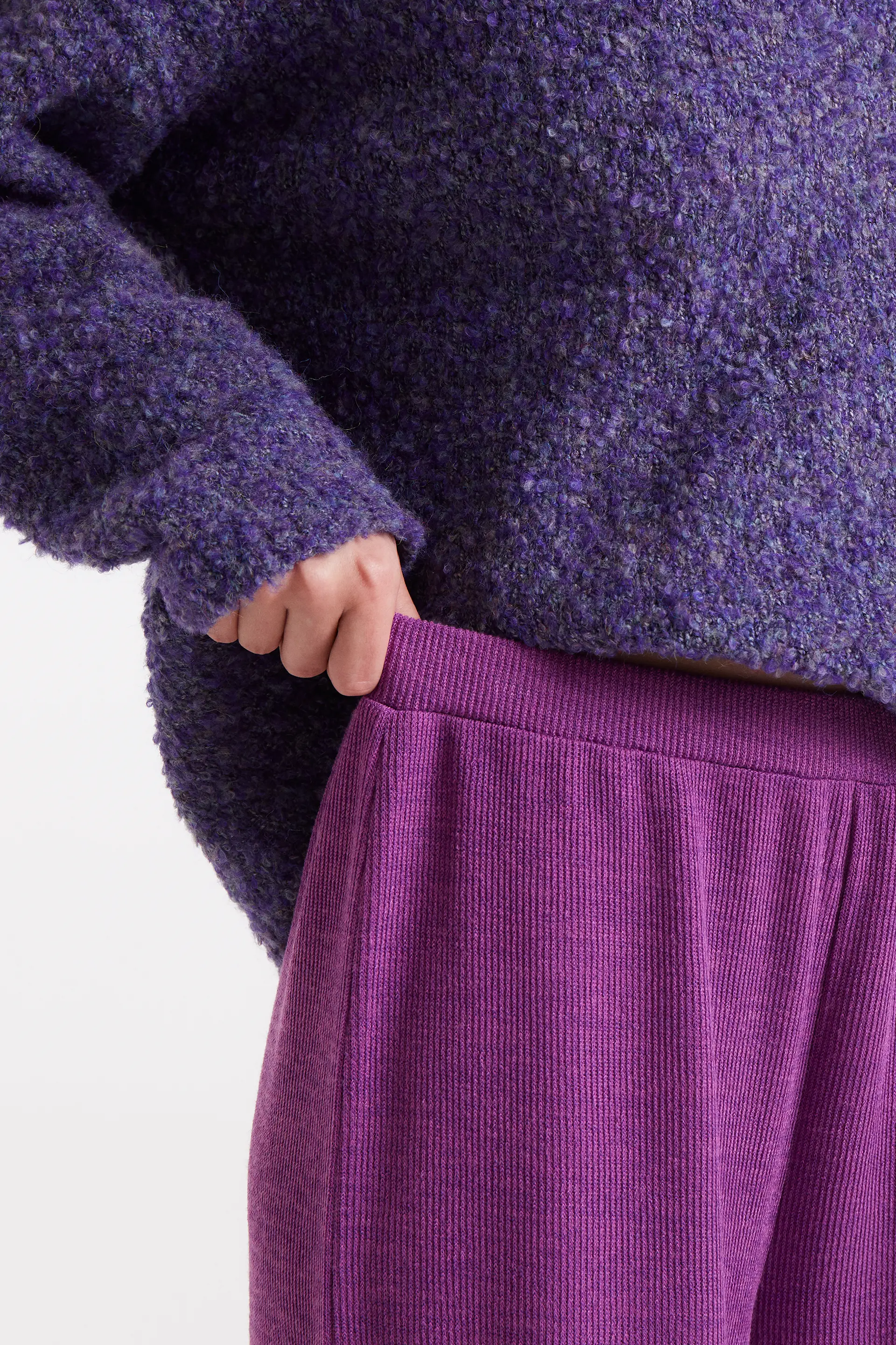 Pantalón punto canalé magenta - Image 4