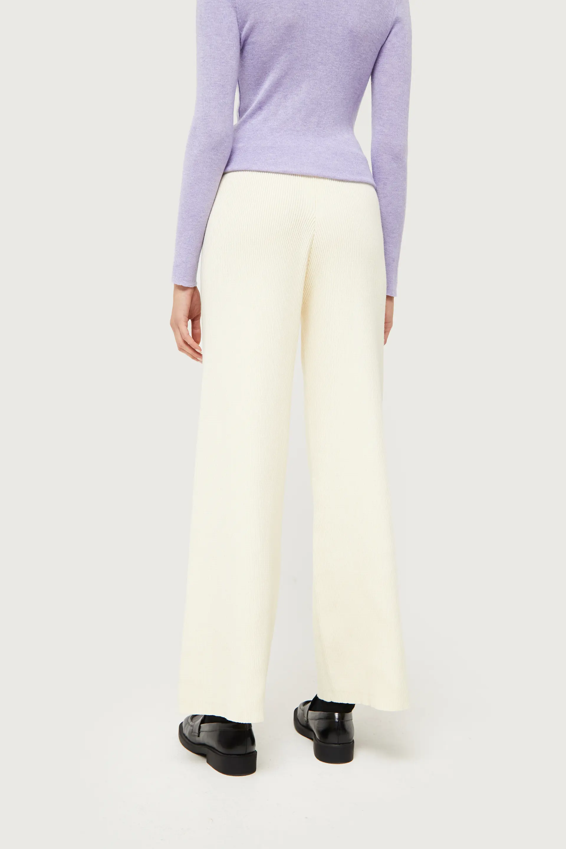 Pantalón recto de punto blanco - Image 6