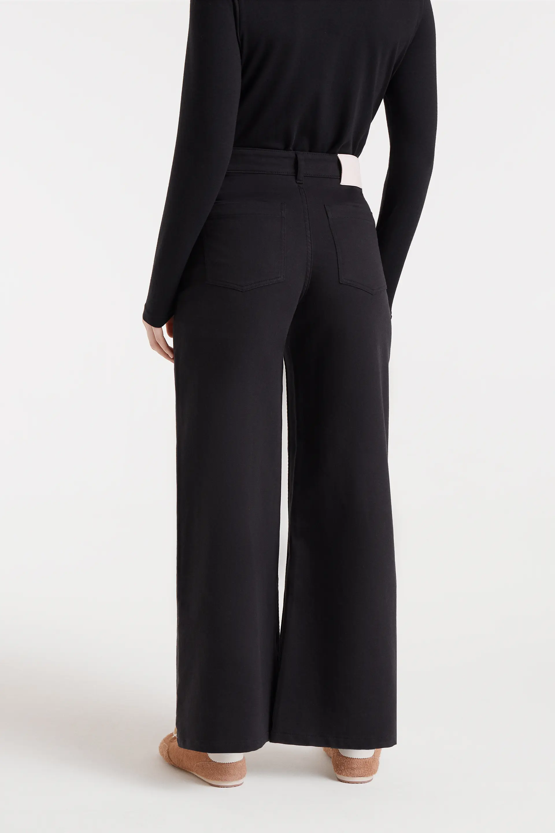 Pantalón vaquero negro - Image 3