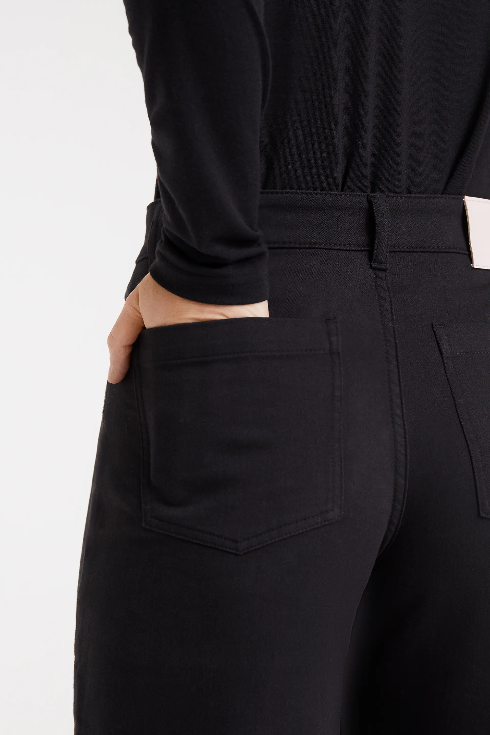Pantalón vaquero negro - Image 4