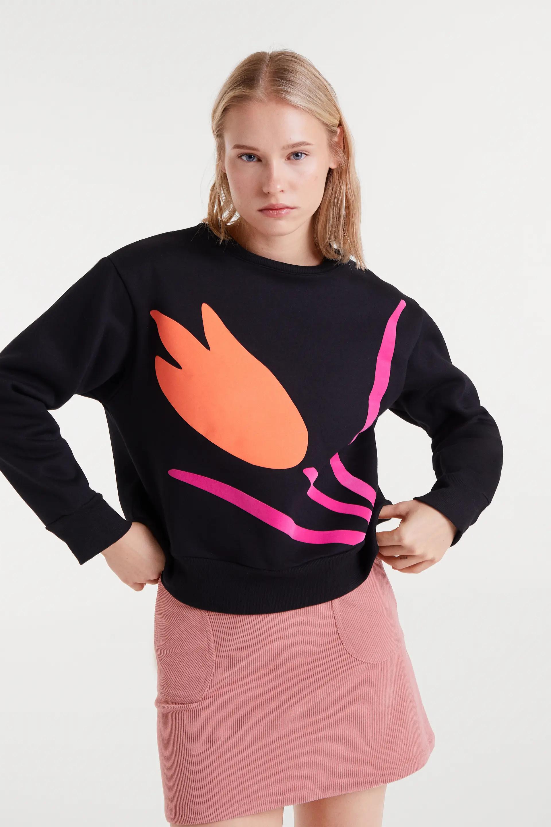 Sudadera con print de flor - Image 4