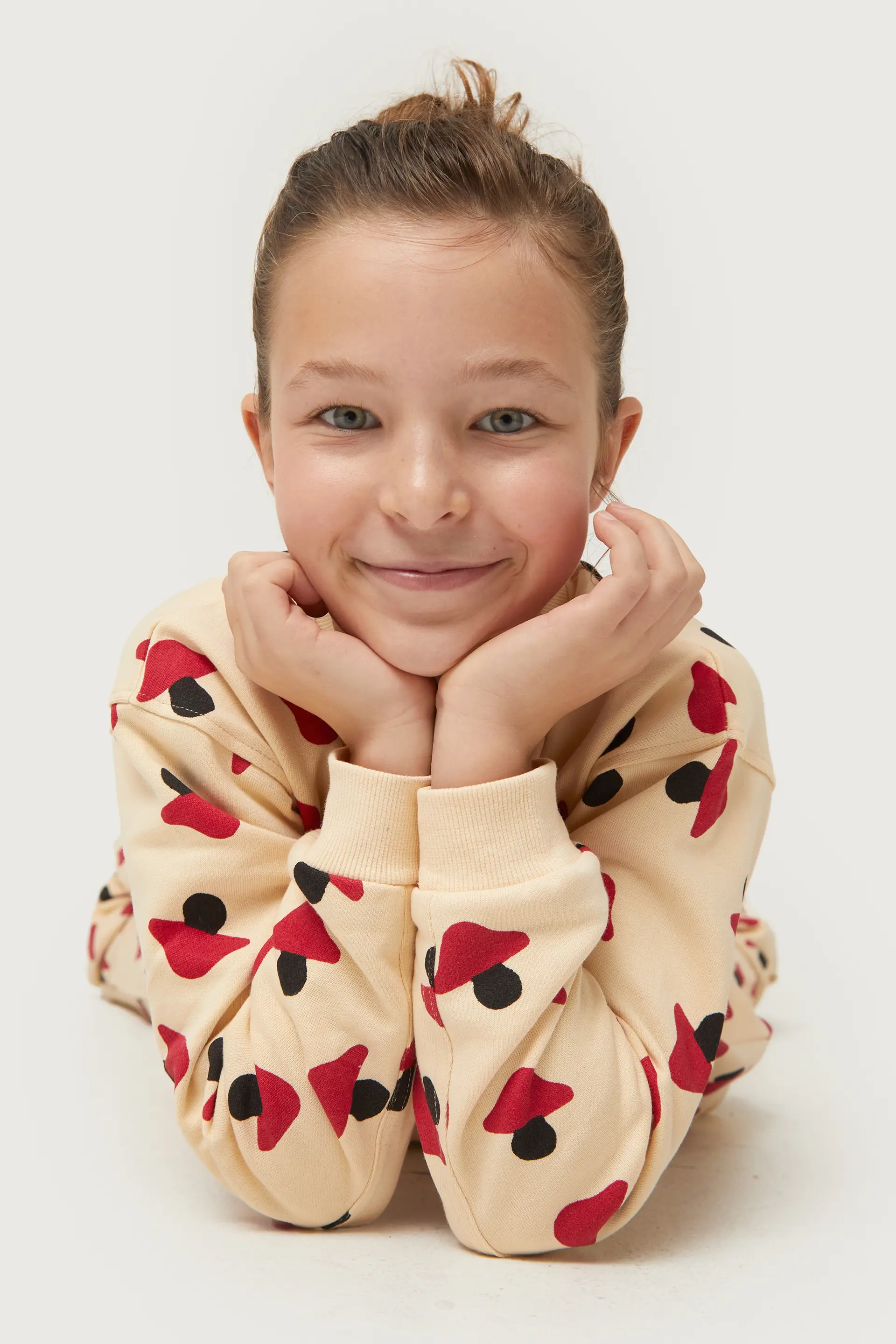 Sudadera de niña estampado de setas beige - Image 3