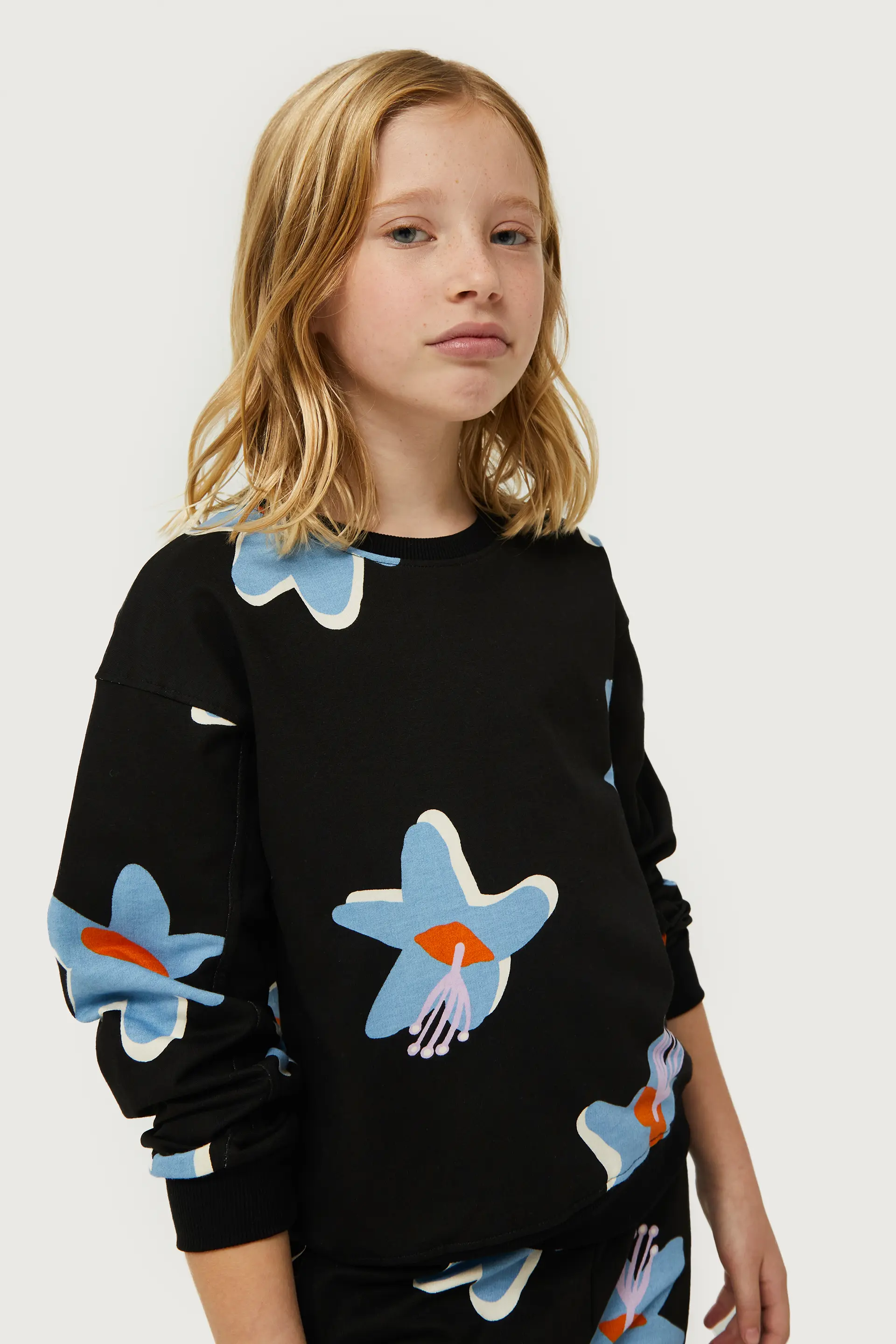 Sudadera de niña estampado floral Calatea negro - Image 3