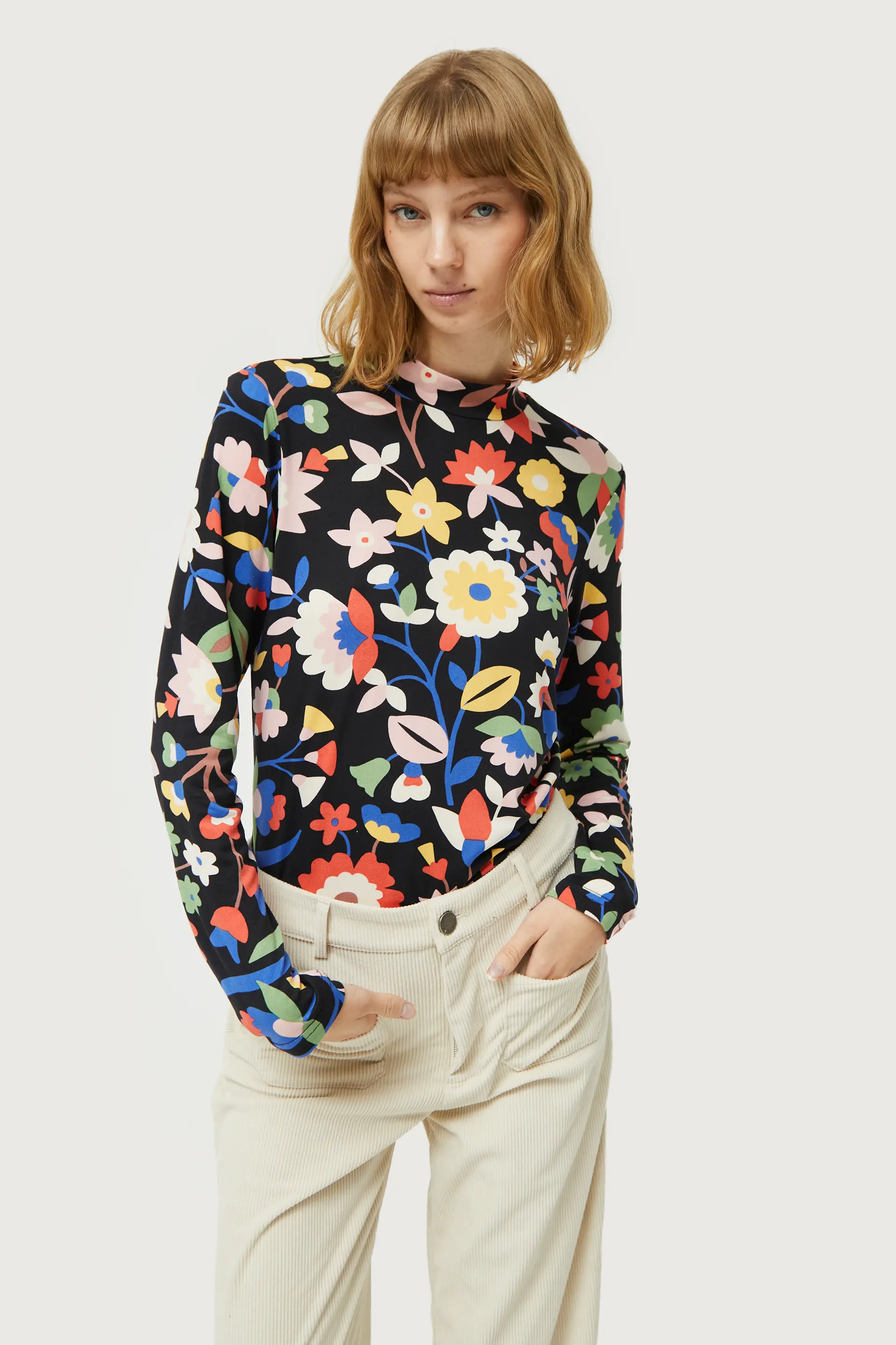 Top ajustado estampado floral grande - Image 3