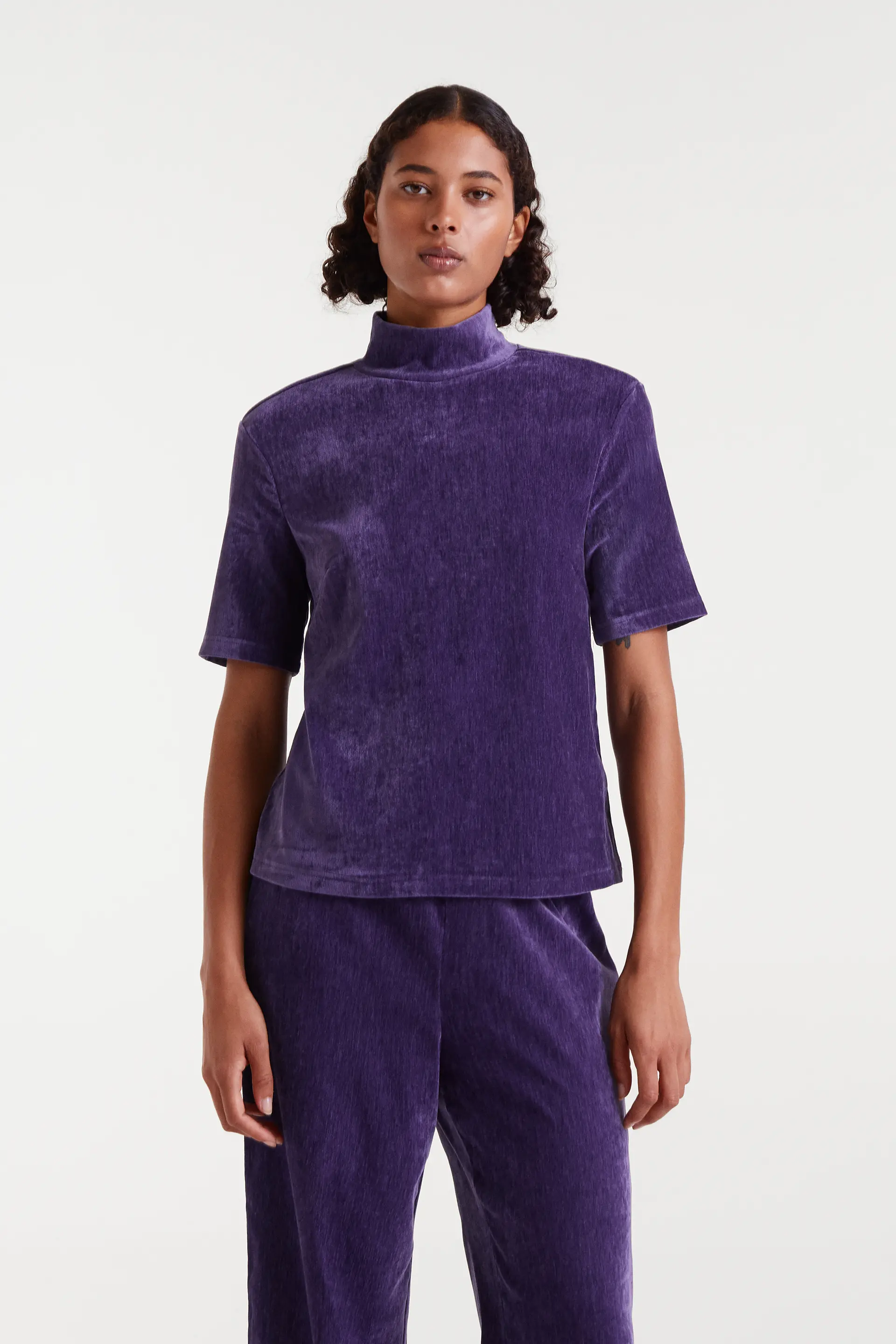 Top terciopelo morado