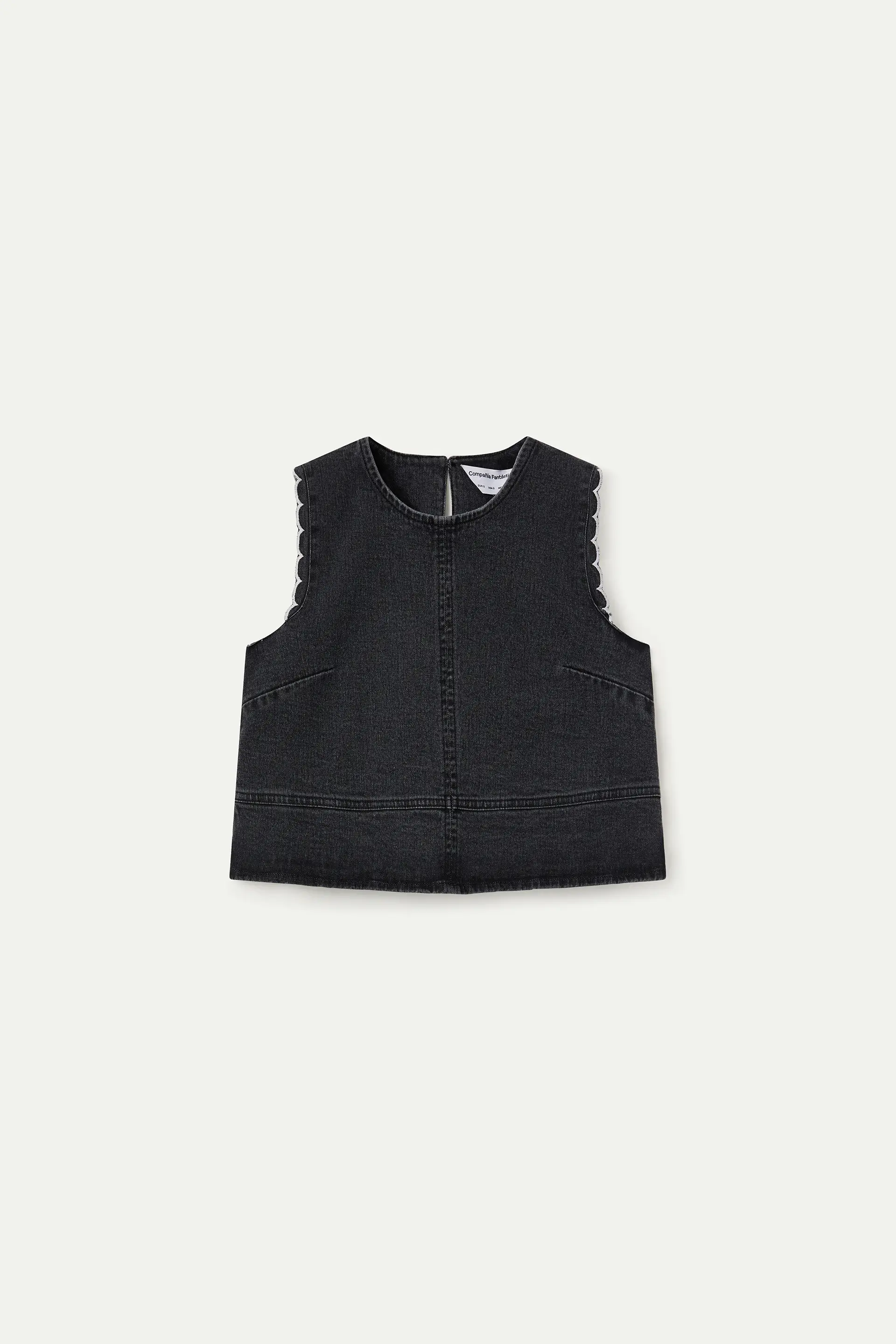 Top vaquero negro con detalles de ondas - Image 2