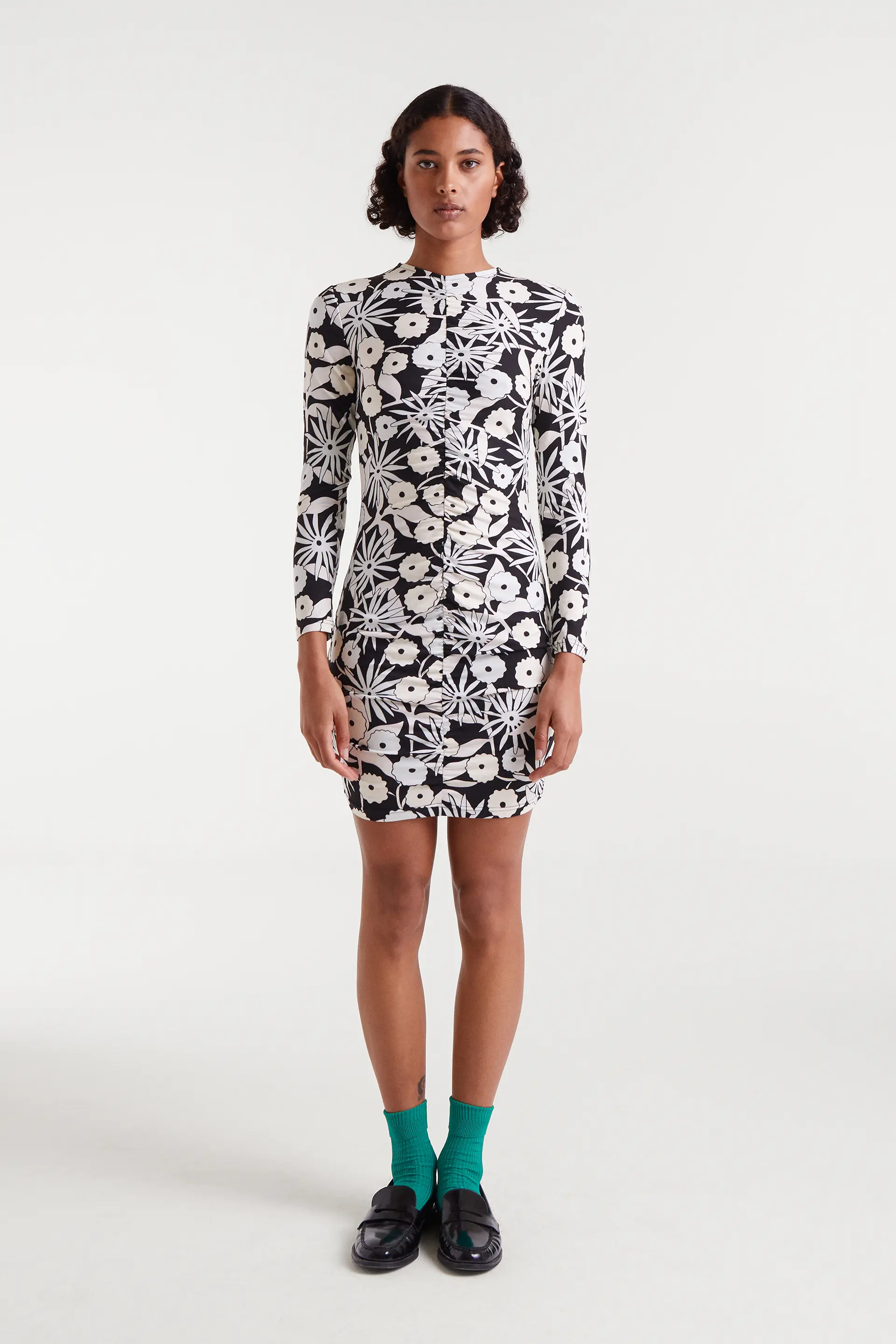 Vestido corto con estampado Tofu