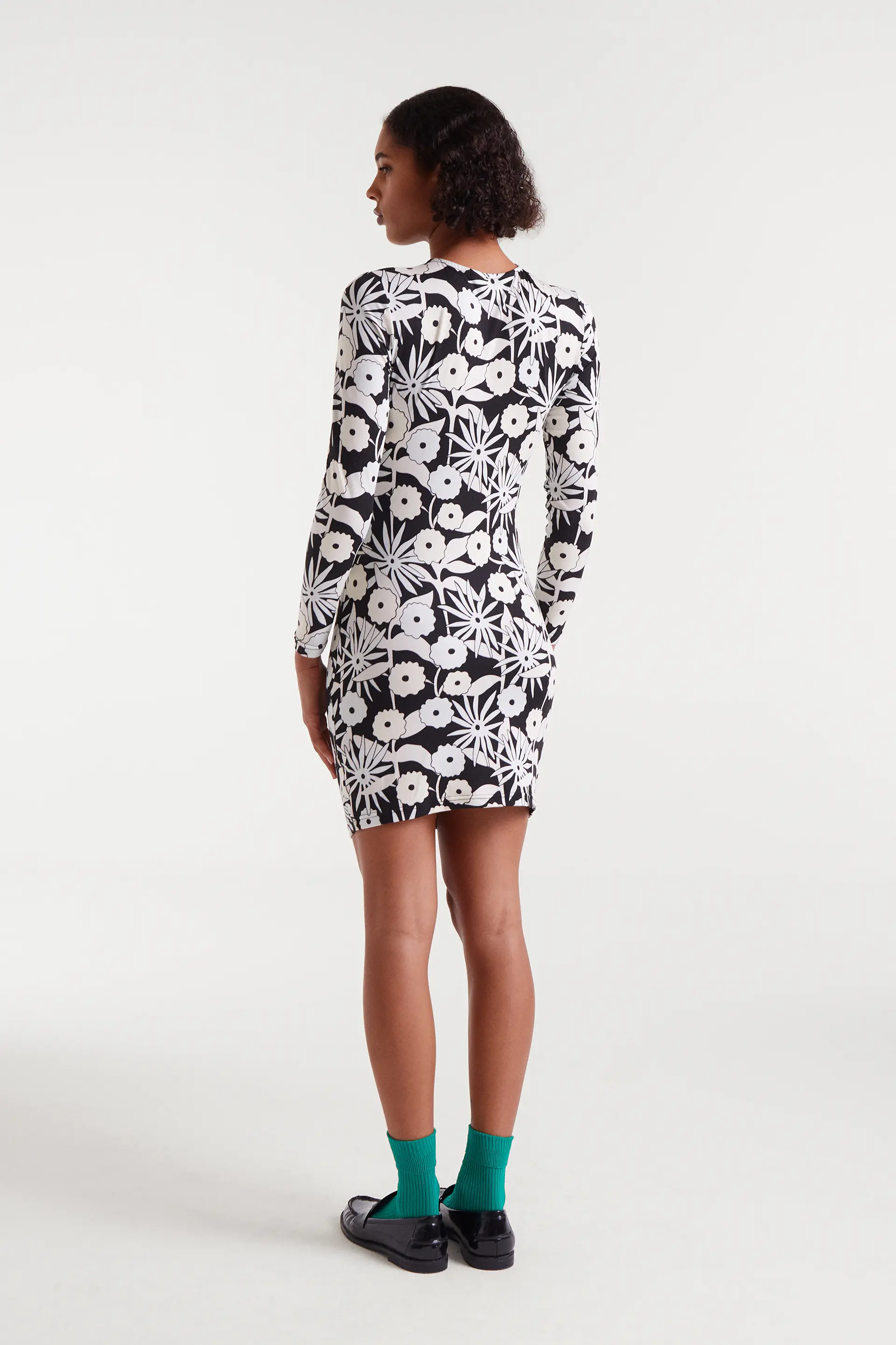 Vestido corto con estampado Tofu - Image 3