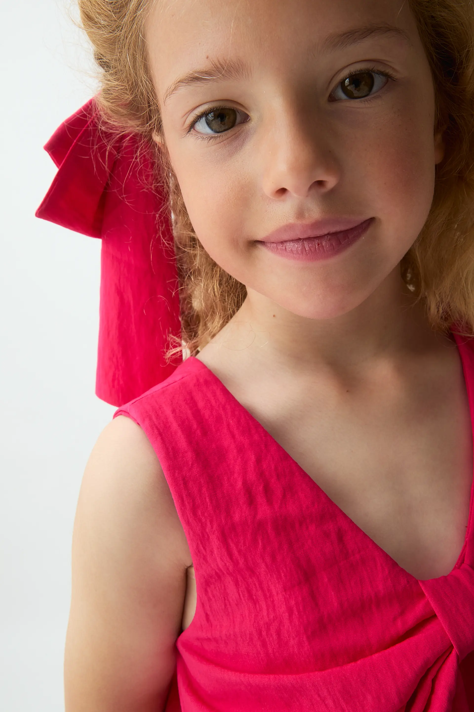 Vestido corto de niña rojo - Image 4