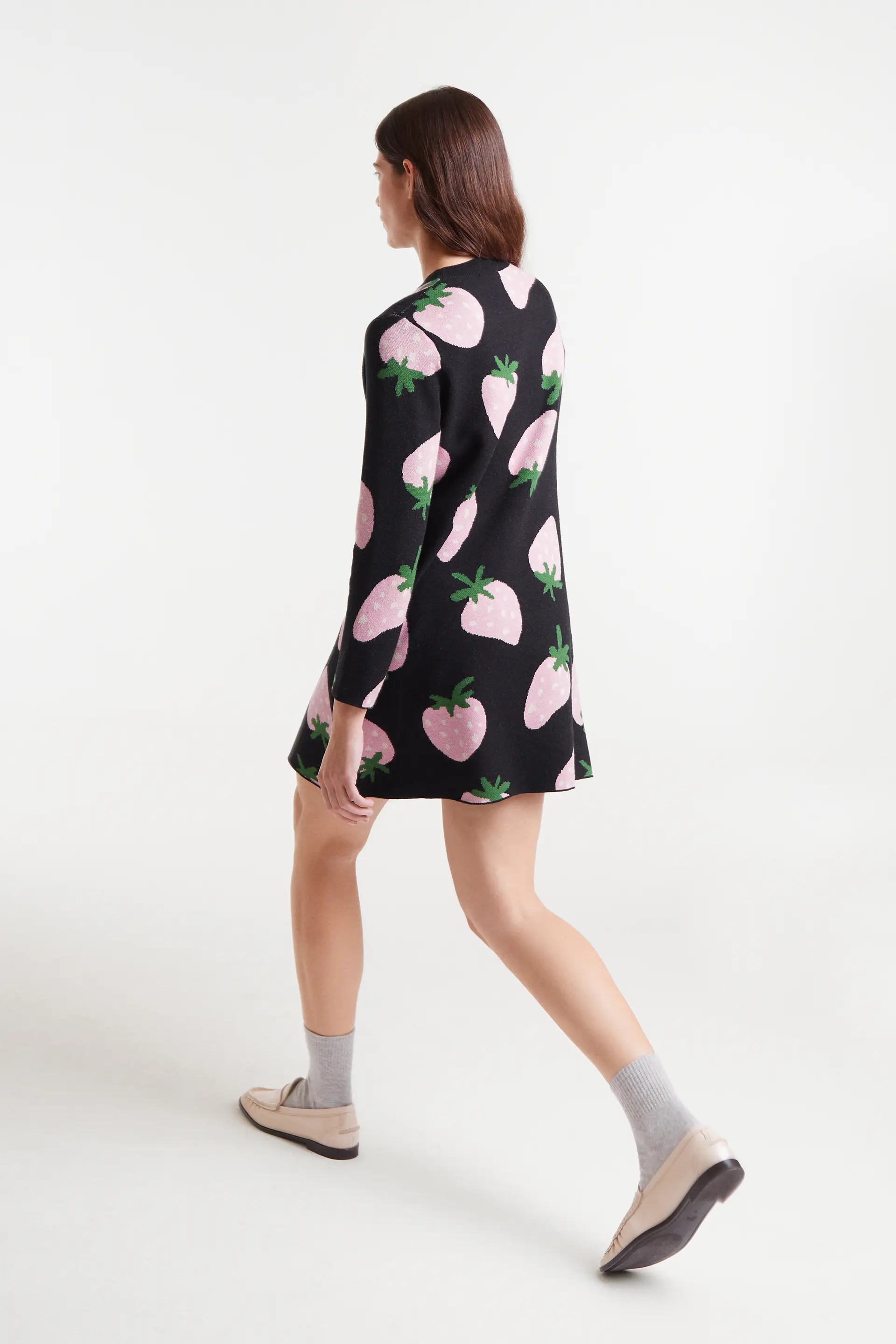 Vestido corto de punto jacquard con estampado Morango - Image 5